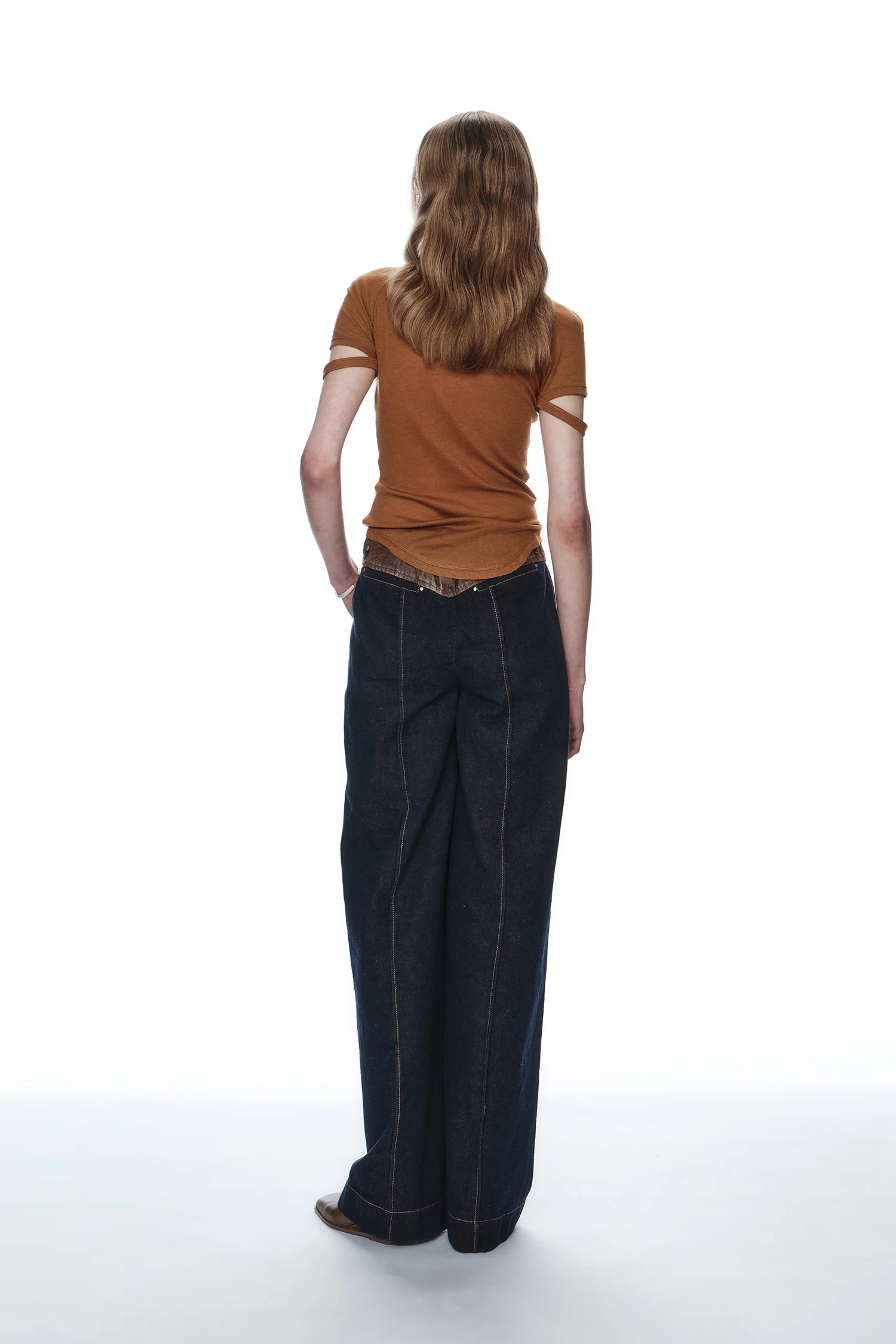 OUDE WAAG 25 Early Fall Ribbed Mock Neck T-Shirt OW-OW-25PF-TP01T2YE430-JH Turmeric (OW-25PF-TP01) - Image 3