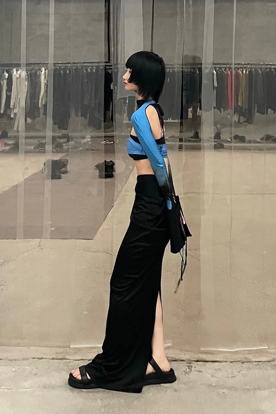OUDE WAAG Double-layer tube top with print around the neck OW-21AW-AS11BU069 Blue and black OW-21AW-AS11 - Image 18