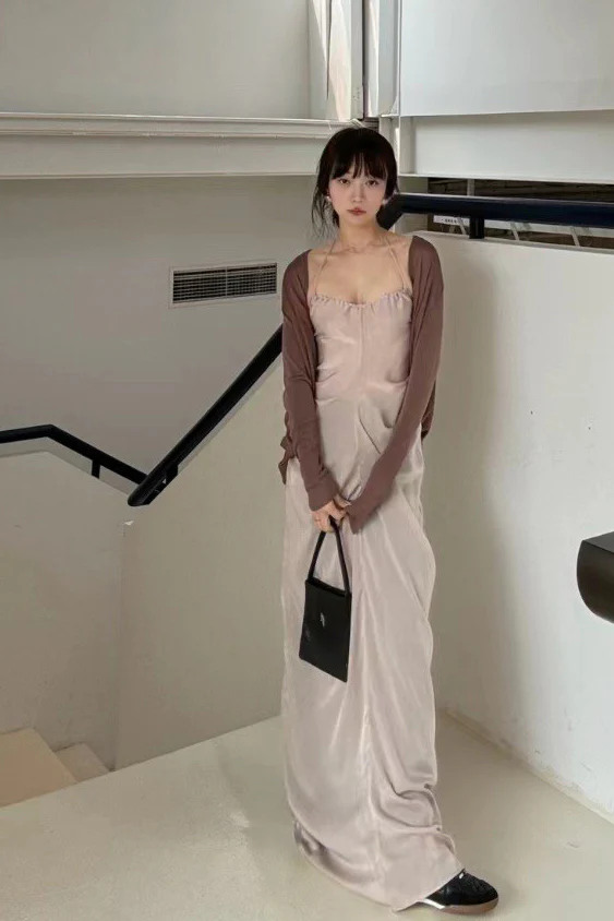 OUDE WAAG hanging halter dress OW-24SS-DS16-MIHUI beige gray - Image 10