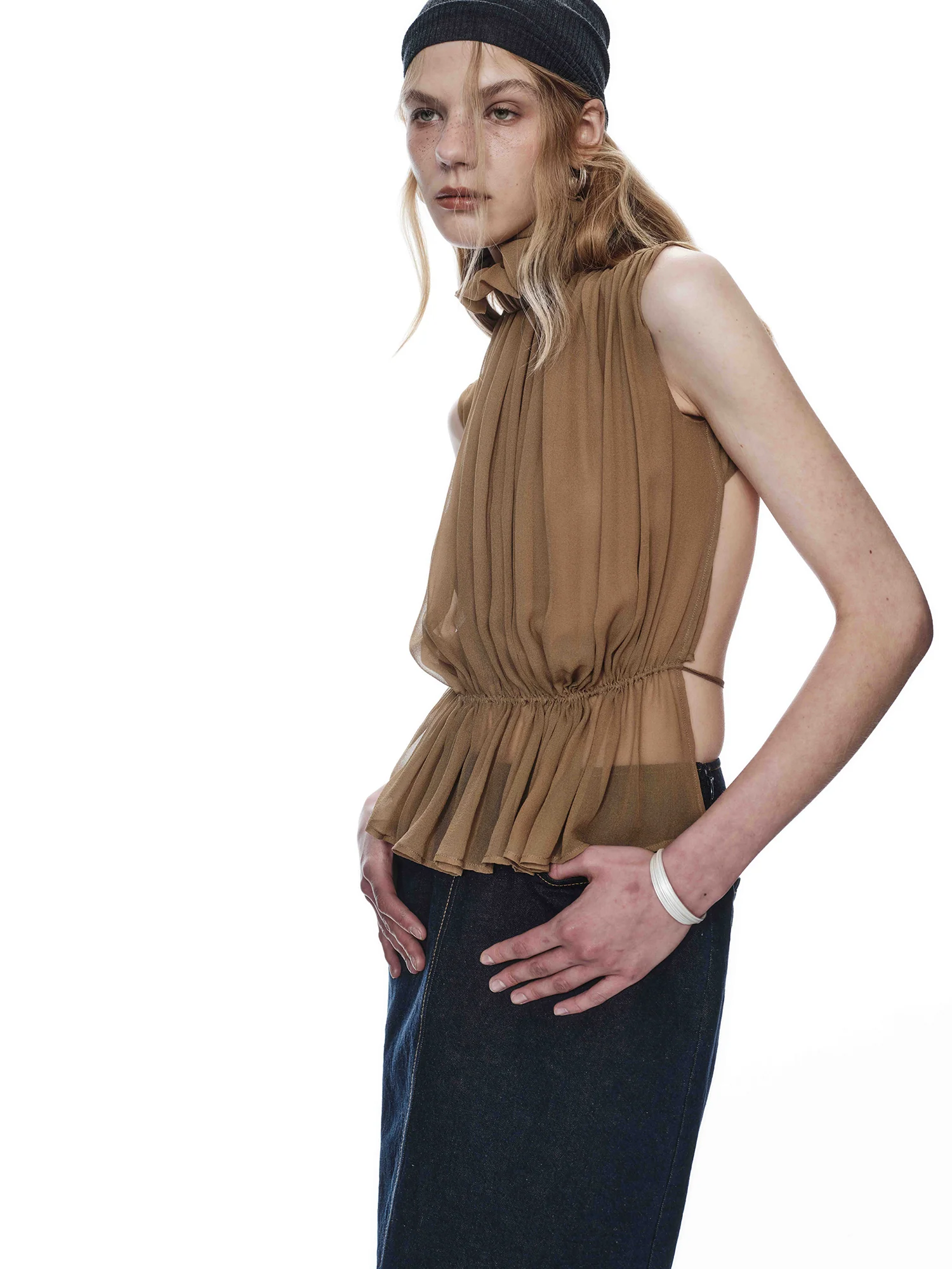 OUDE WAAG High-Neck Shirred Halter Vest OW-OW-25PF-TP03-KQ (YE420 Khaki) (OW-25SS-TP02 OW-25PF-TP03) - Image 5