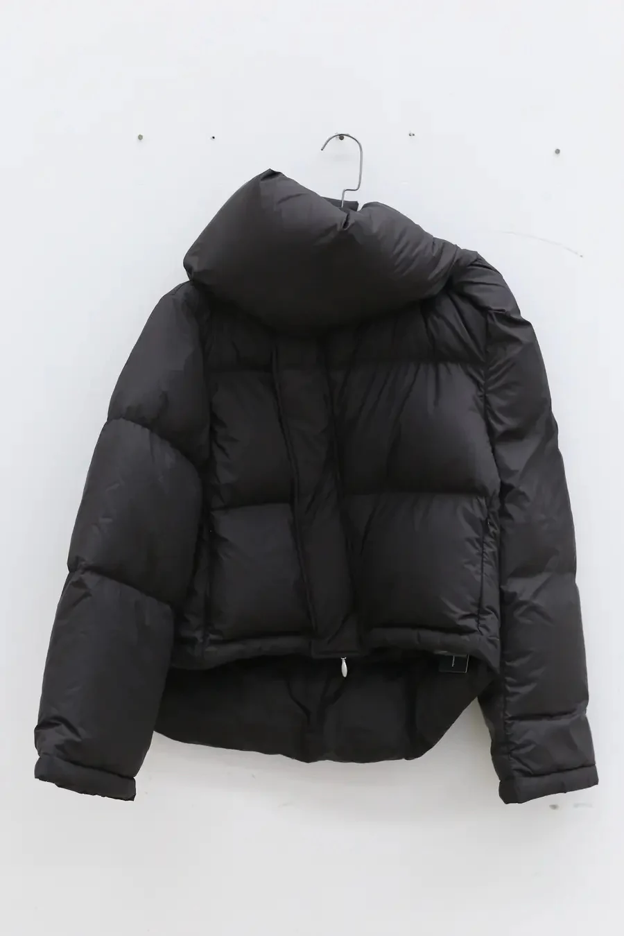 OUDE WAAG Sleeve structured down jacket OW-23AW-DJ01 black - Image 5