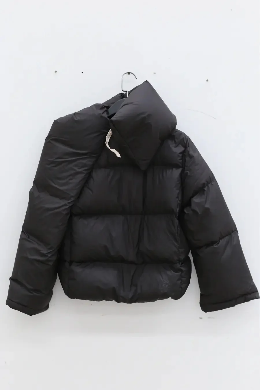 OUDE WAAG Sleeve structured down jacket OW-23AW-DJ01 black - Image 8
