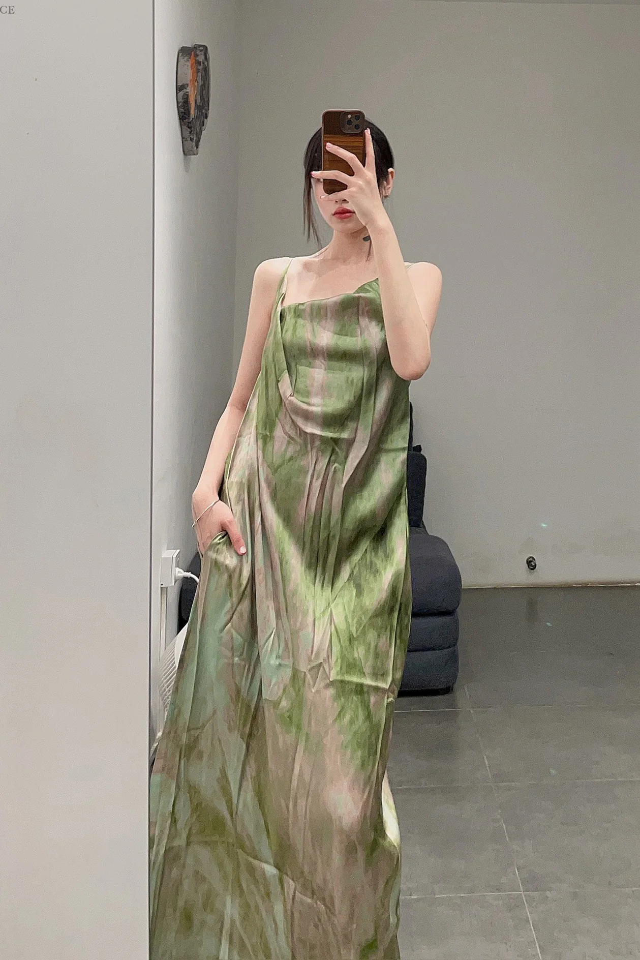 OUDE WAAG Swing Neck Open Back Print Dress OW-23AW-DS05P2GR052 Green Pink Print (OW-23AW-DS05) - Image 10