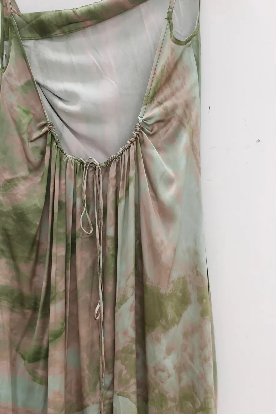 OUDE WAAG Swing Neck Open Back Print Dress OW-23AW-DS05P2GR052 Green Pink Print (OW-23AW-DS05) - Image 6