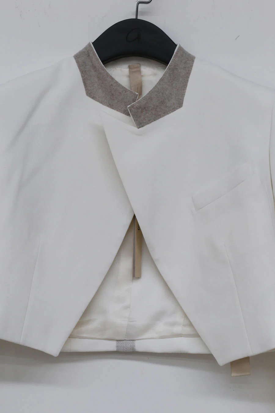 OUDE WAAG Tailored Twill Wool Short Suit OW-21AW-JK06 White - Image 8