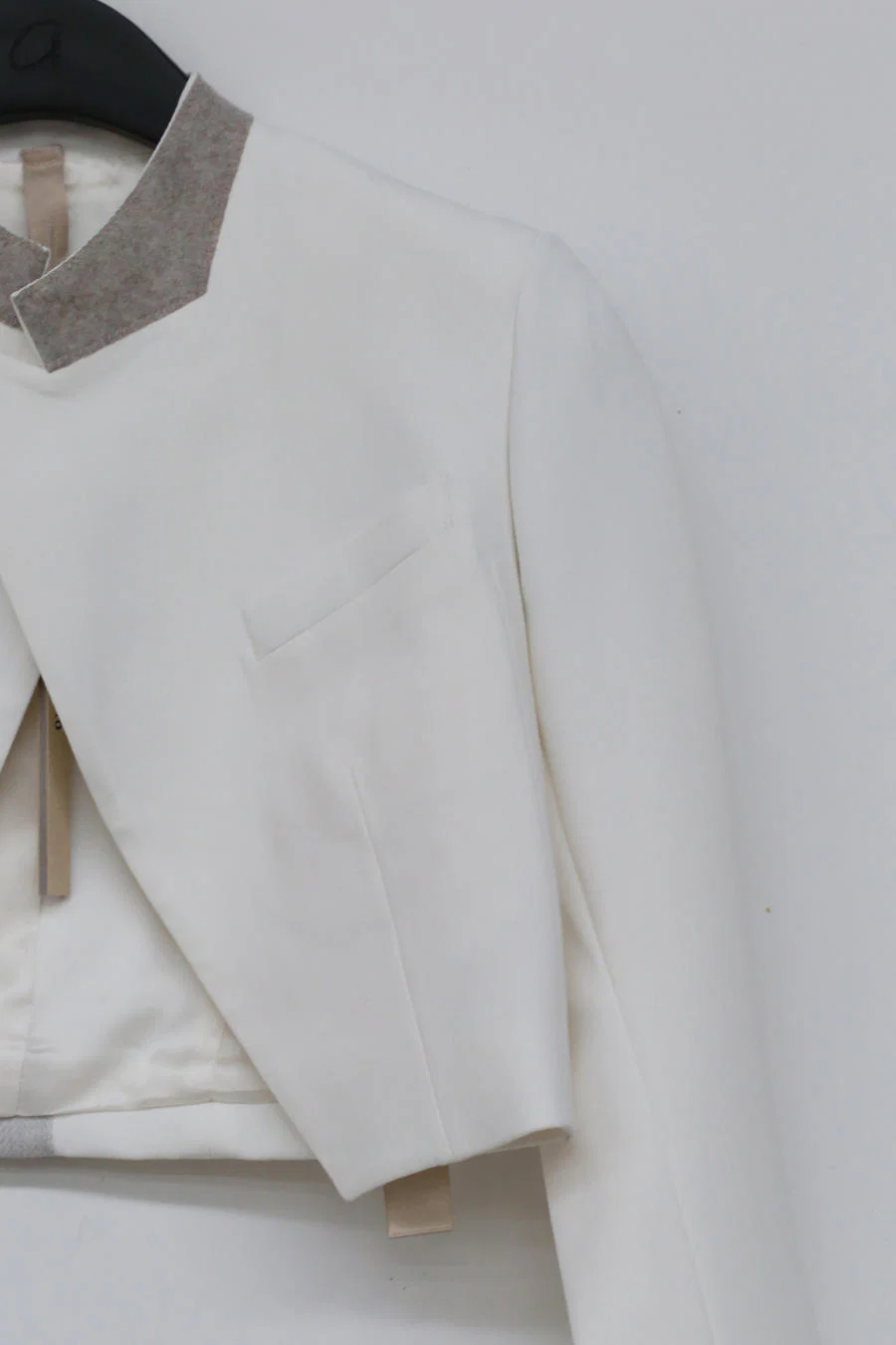OUDE WAAG Tailored Twill Wool Short Suit OW-21AW-JK06 White - Image 9