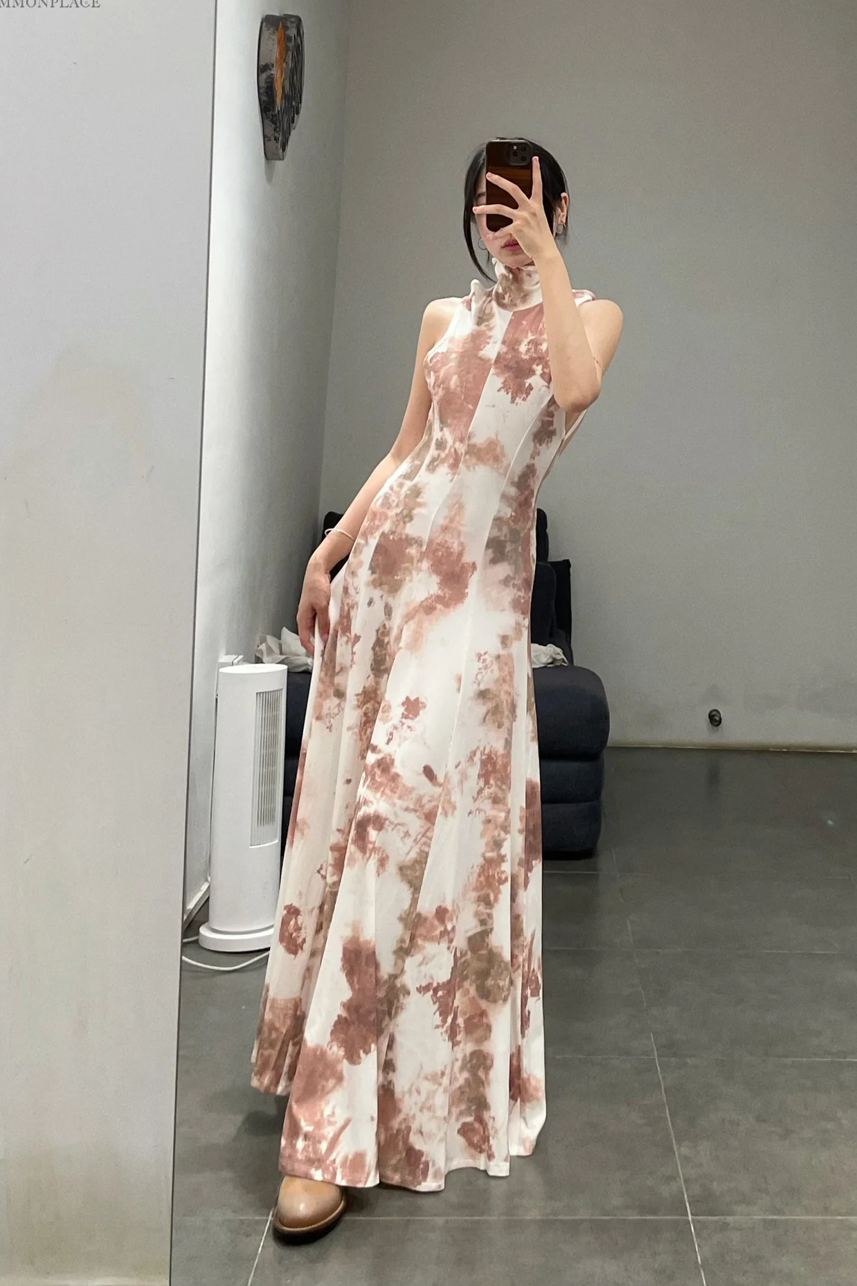Peng Tai 24 Autumn and Winter Printed Backless Floral Long Dress PT-PTW24C05-1 - Image 13