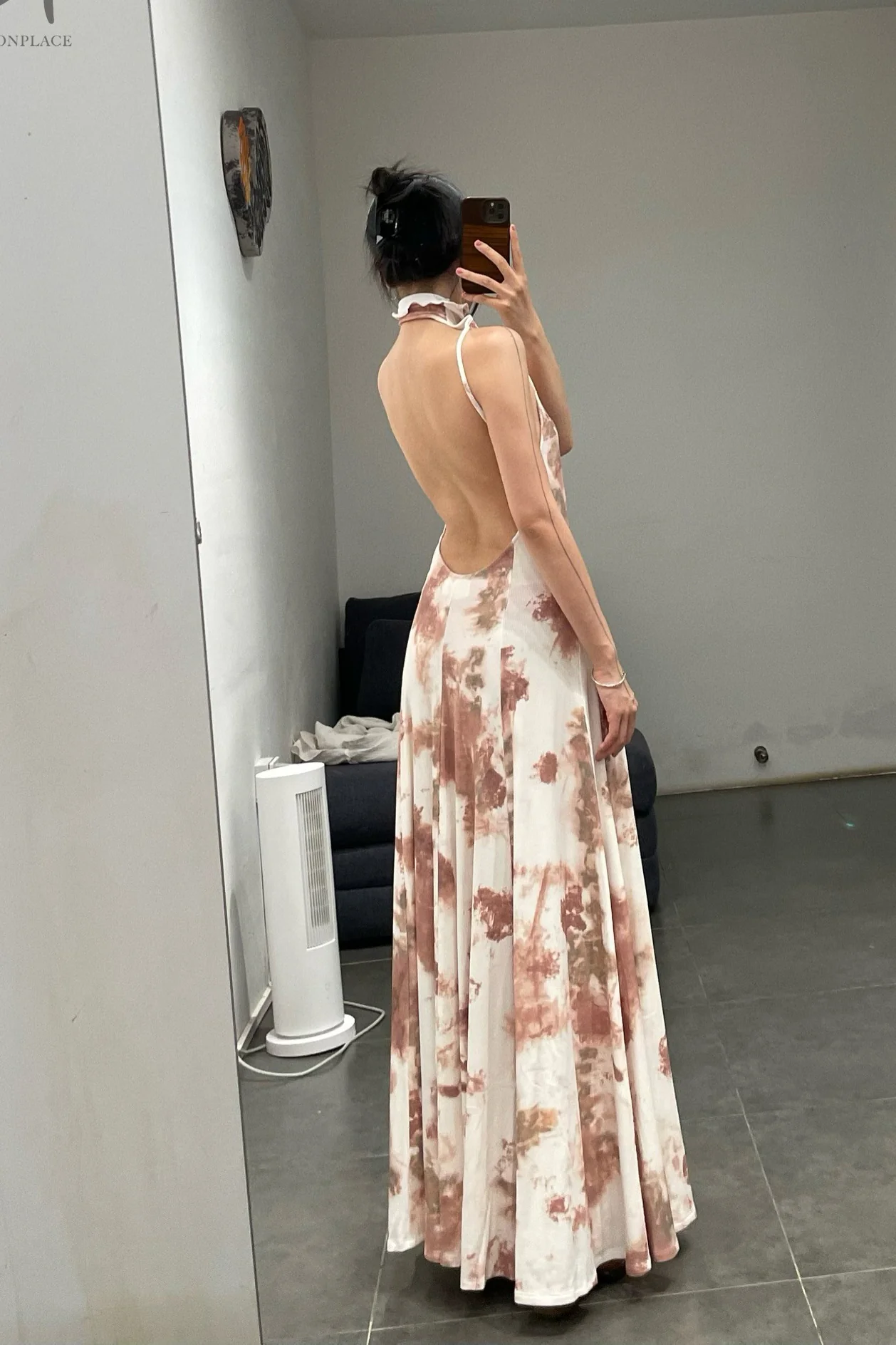 Peng Tai 24 Autumn and Winter Printed Backless Floral Long Dress PT-PTW24C05-1 - Image 15