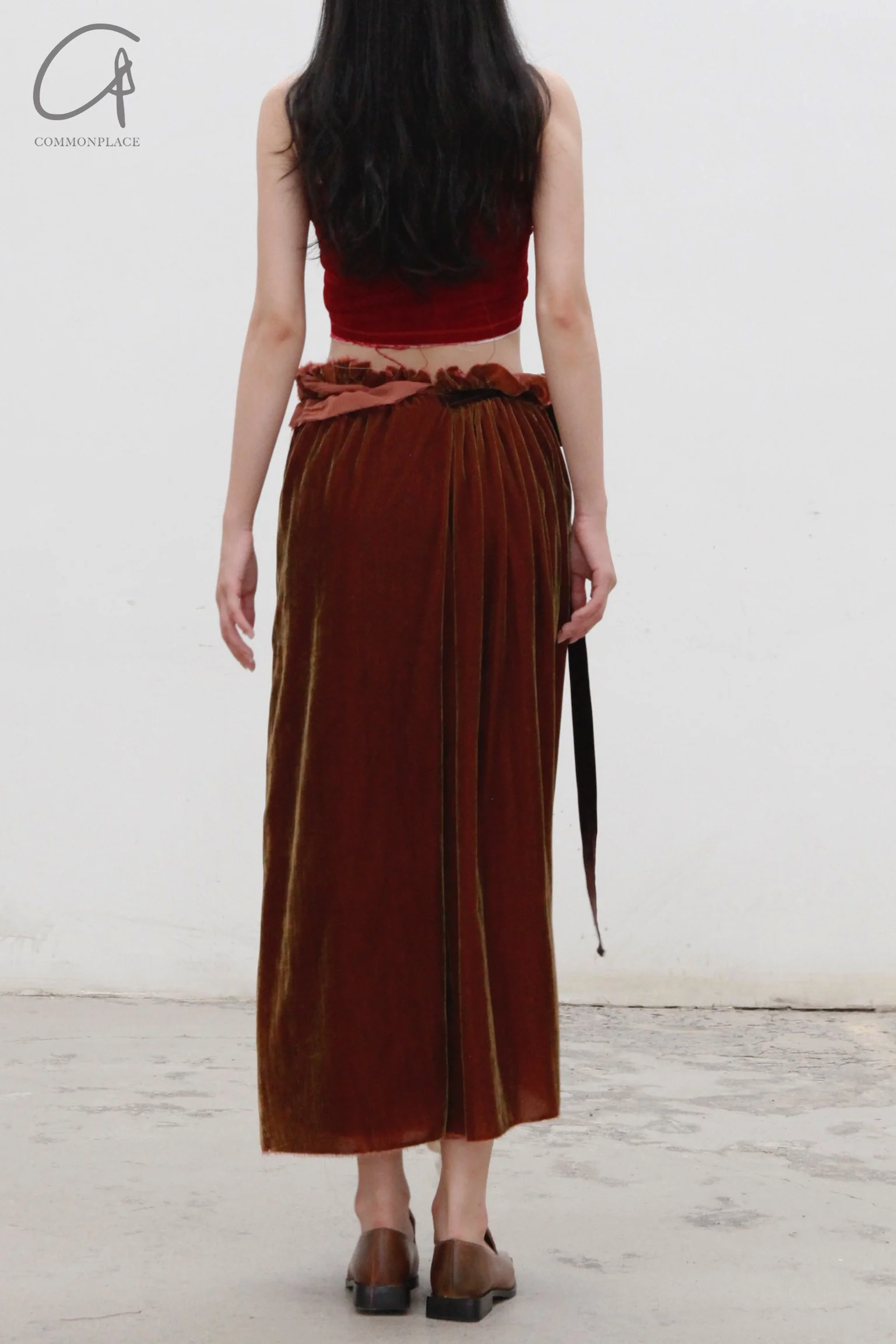 Peng Tai Velet skirt W20058 - Image 12