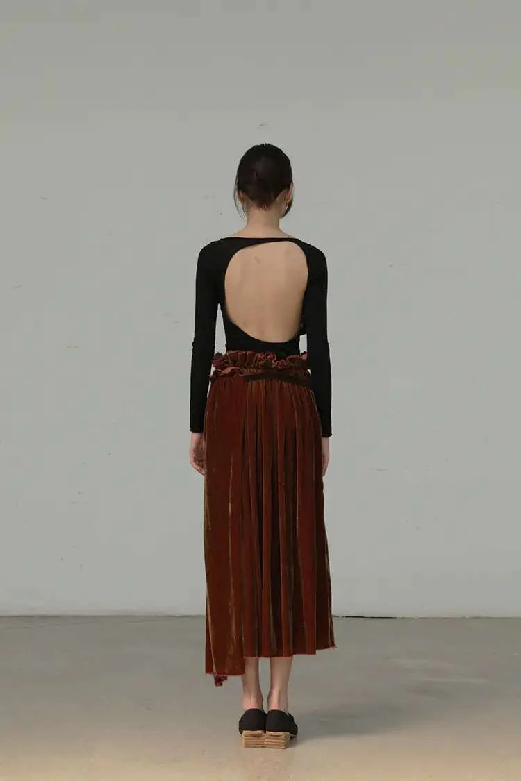 Peng Tai Velet skirt W20058 - Image 15
