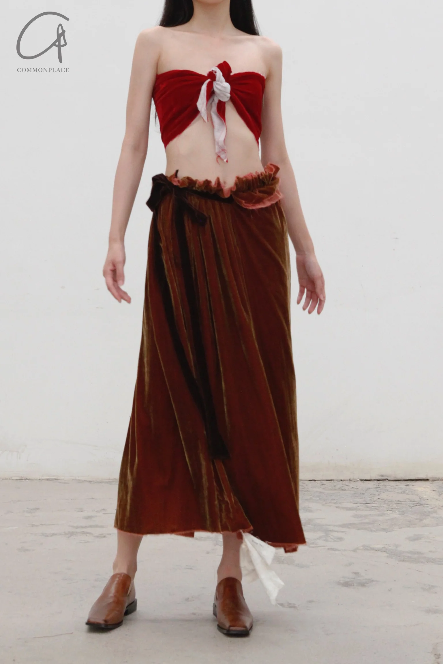 Peng Tai Velet skirt W20058 - Image 7