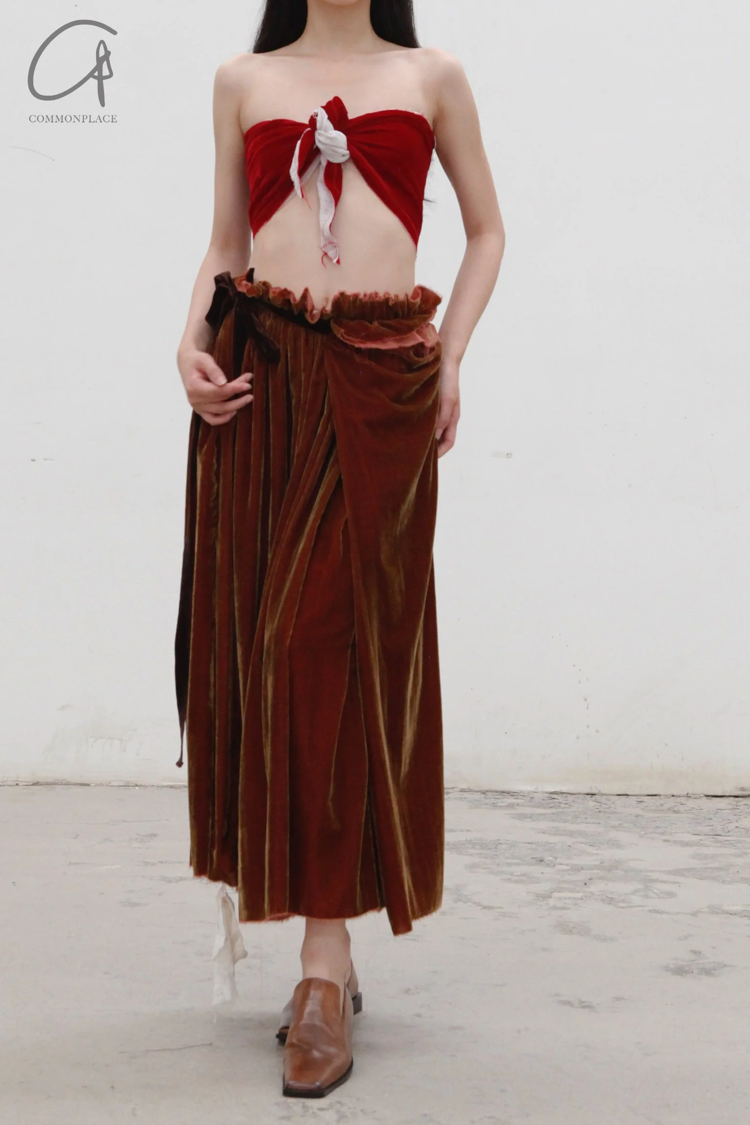 Peng Tai Velet skirt W20058 - Image 8