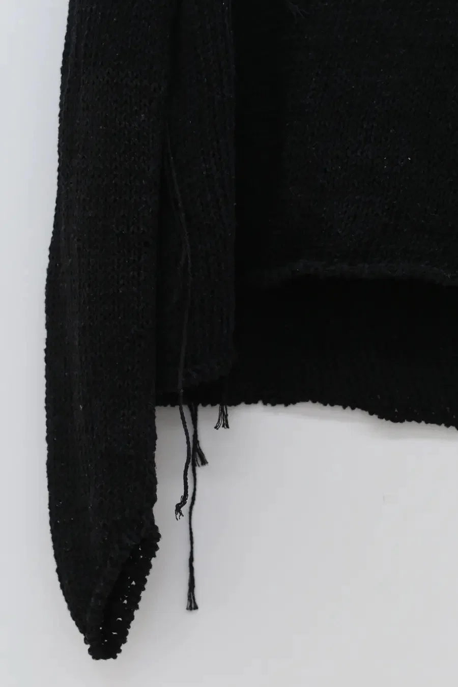 pengtai black sweater W20152 - Image 4