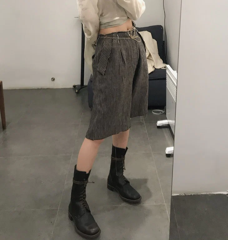 pengtai hand-stitched pinstripe shorts S20300 - Image 10