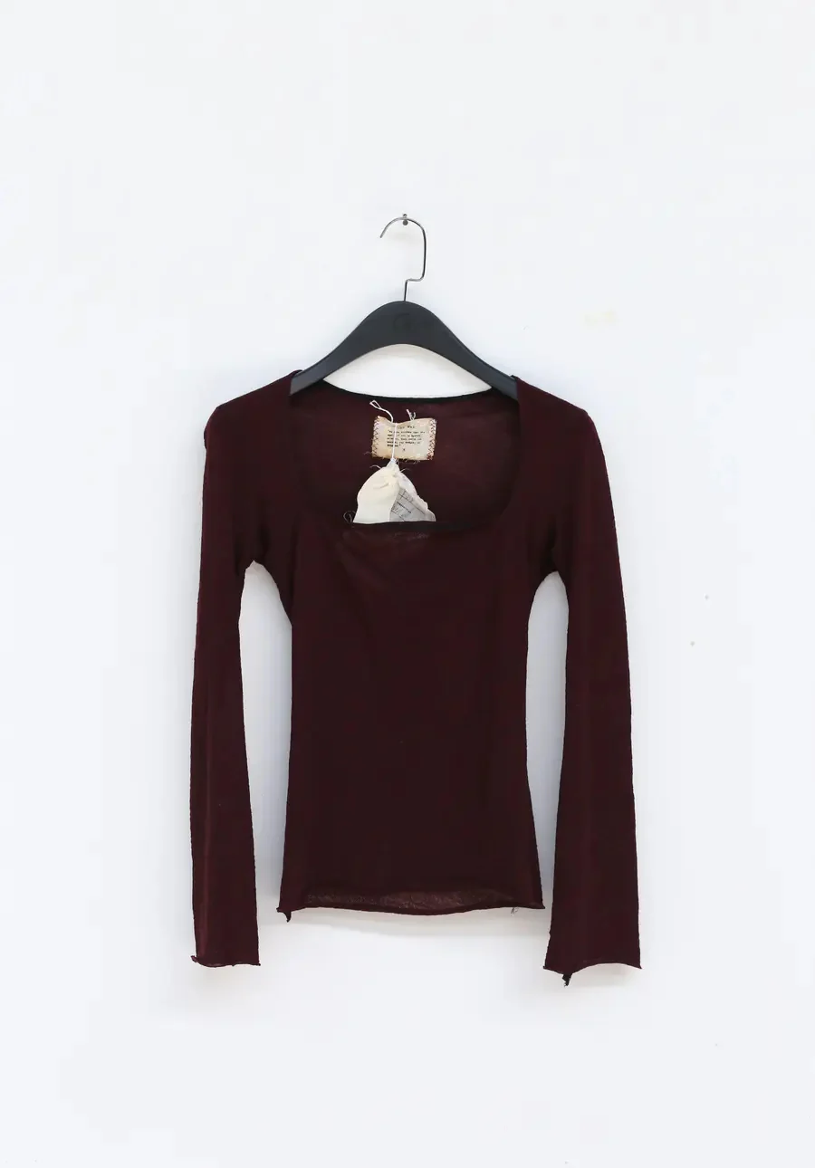 Peng Tai low collar top F026 - Image 4