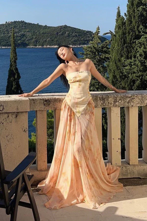 PengTai Strapless Pleated Maxi Dress PT-PTS24C04-2-0 - Image 8
