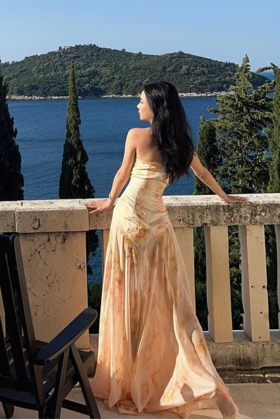 PengTai Strapless Pleated Maxi Dress PT-PTS24C04-2-0 - Image 9