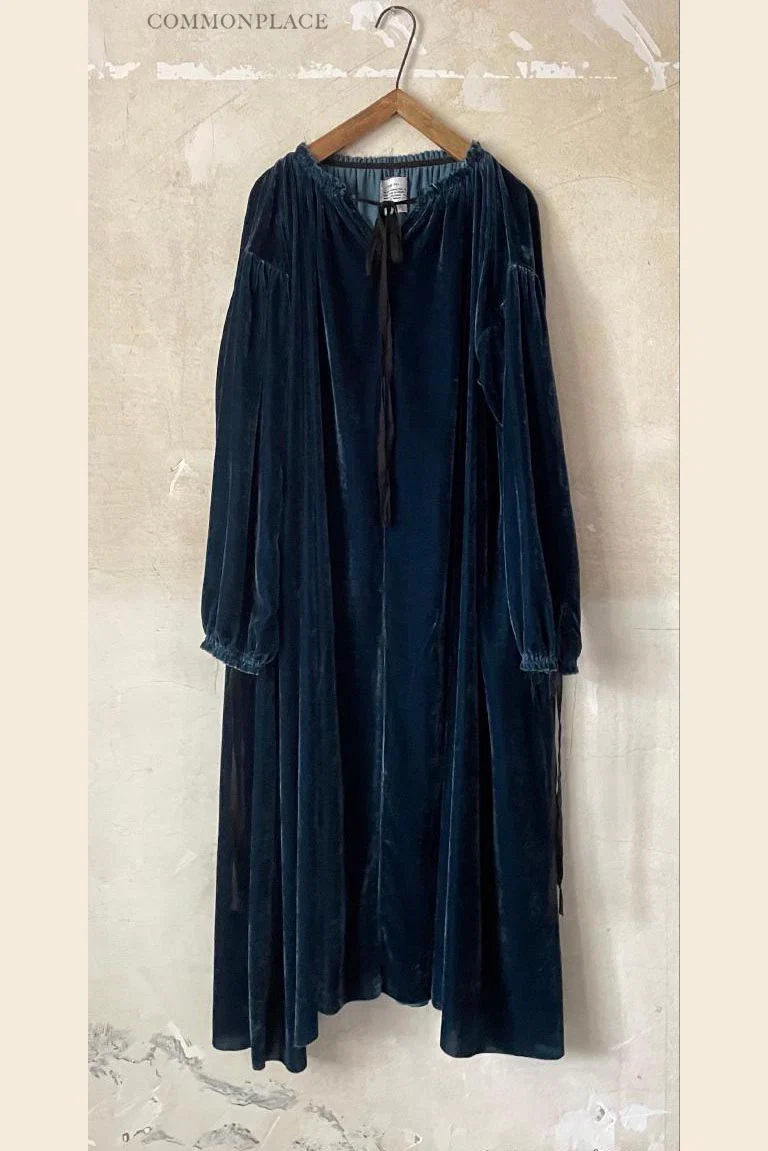 pengtai velvet dress W21051 PPT2031 - Image 6