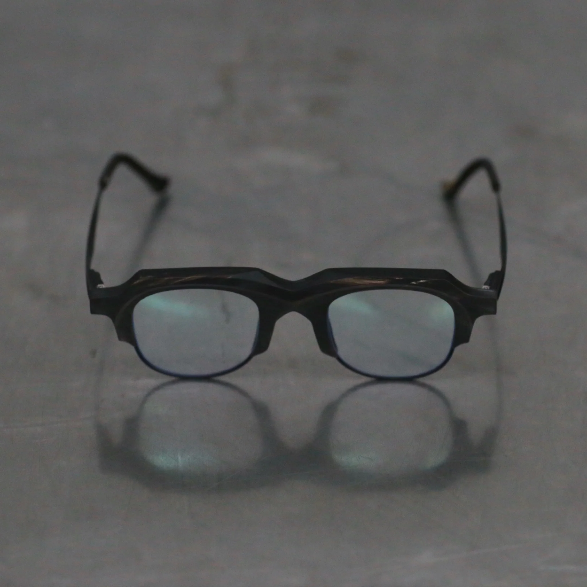 RIGADRS natural horn wire cut handmade glasses RG0127 series collection RG-RG0127-HBMS black and white frosted