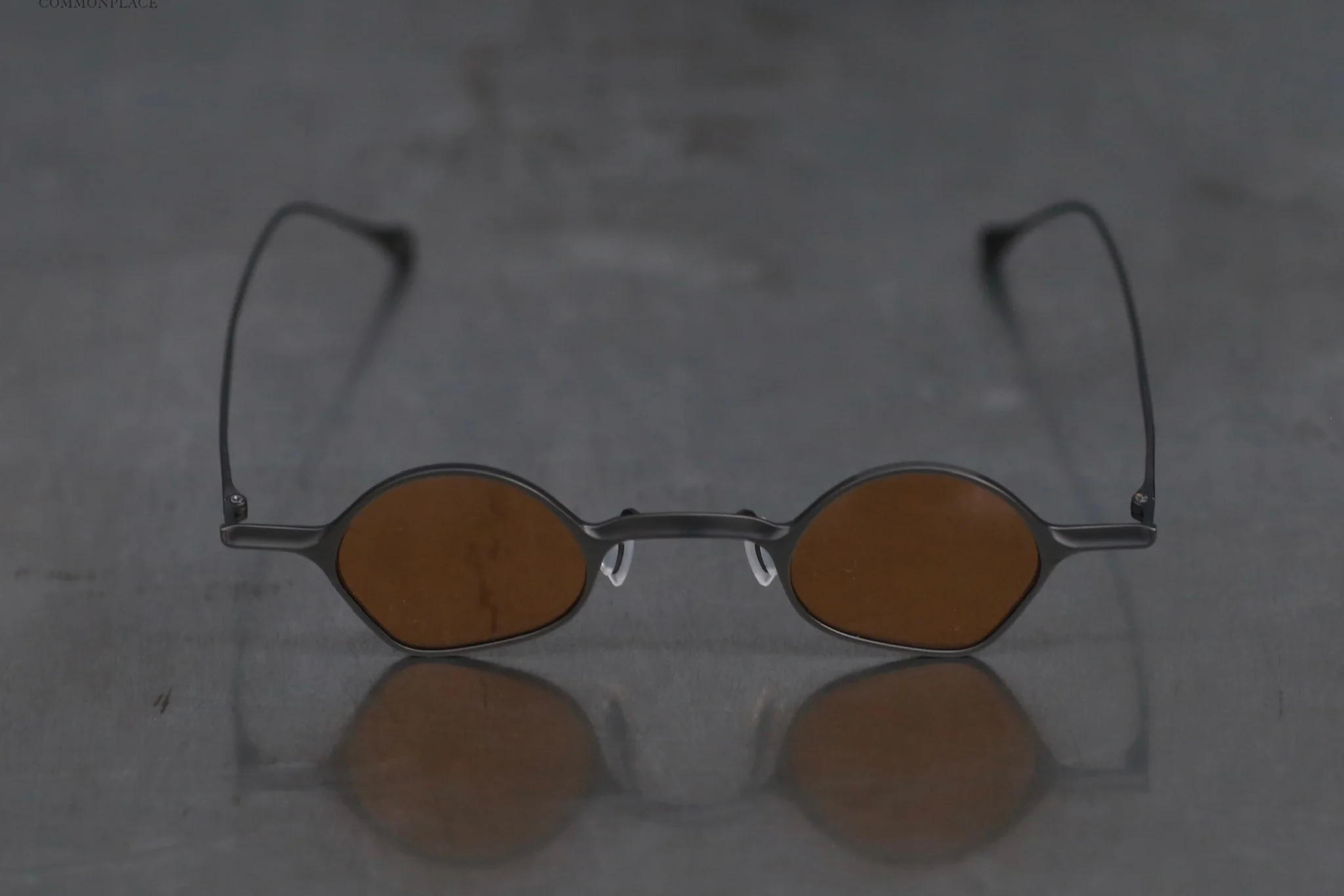 Rigards Copper Titanium Hand-Polished Shaped Frame Eyeglasses RG1923CU Series RG-RG1923CU-FGHSWY Retro Gray Salmon - Image 2