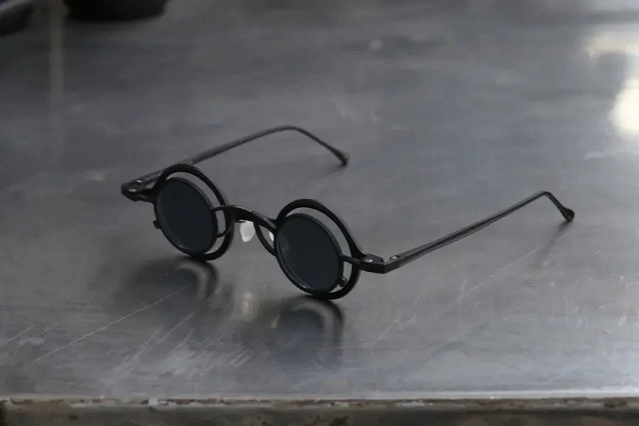 Rigards glasses RG1911TI black light surface - Image 3