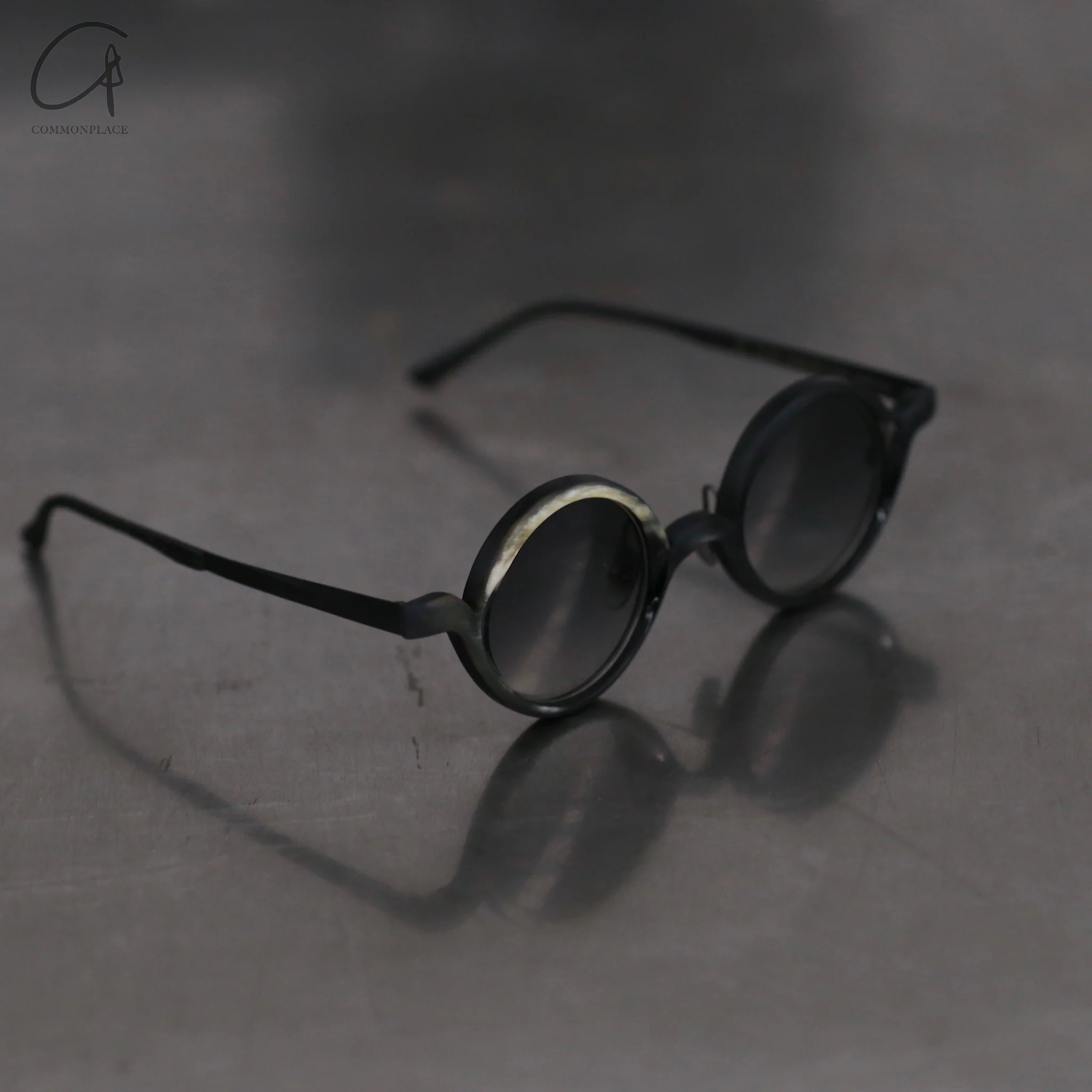 Rigards RG1061 series natural buffalo horn round frame sunglasses RG-RG1061-HBH black and white frame gray lenses - Image 3