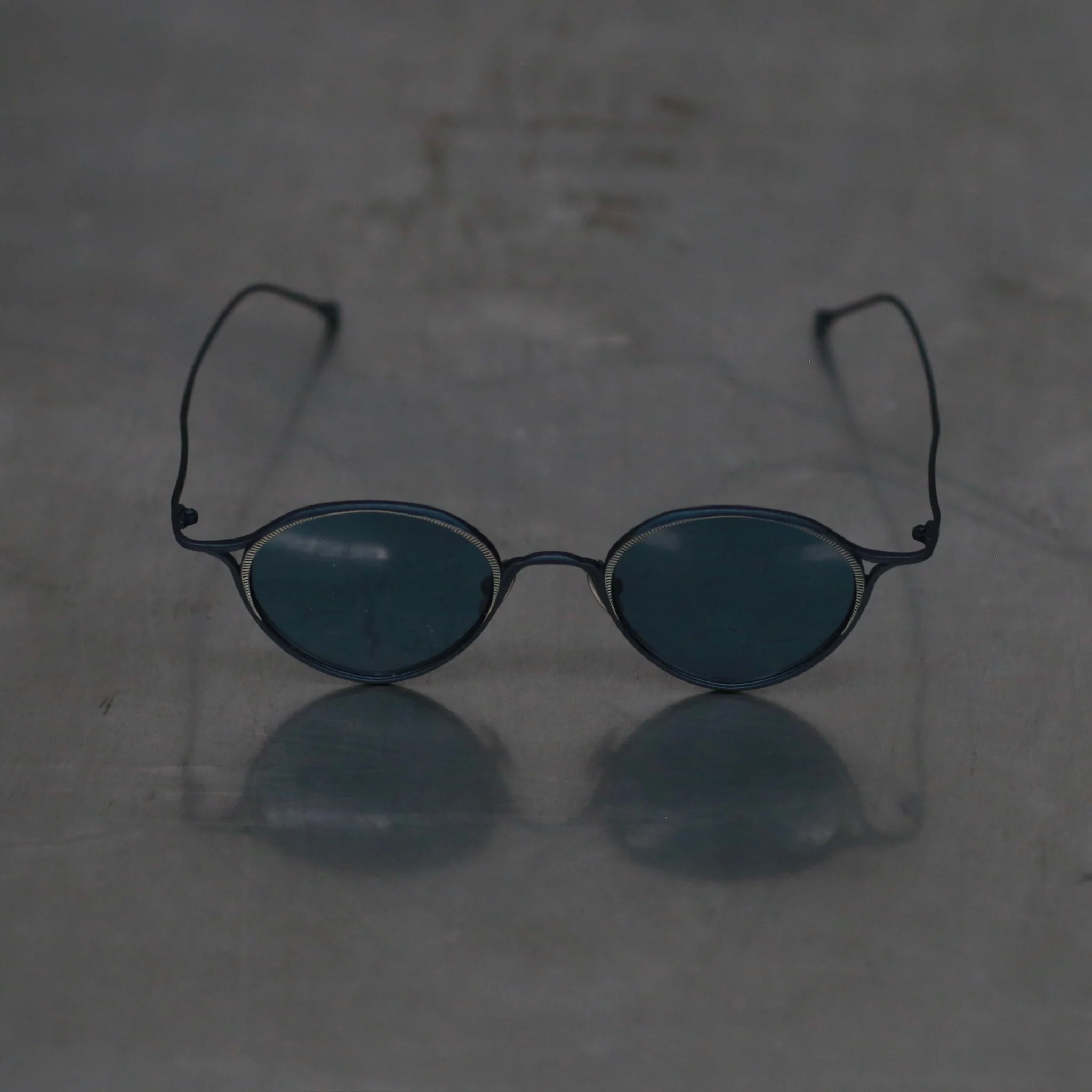 Rigards RG1093TI Series Beta Titanium Sunglasses, RG-RG1093TI-WYHTJSKLP, Midnight Black with Titanium Frame and Blue Lenses - Image 2
