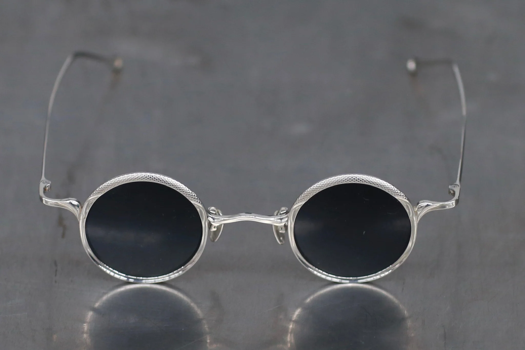 Rigards RG1099AG Series 925 Sterling Silver Round Frame Sunglasses RG-RG1099AG-CYH-F Sterling Silver Frame Grey Lenses - Image 2