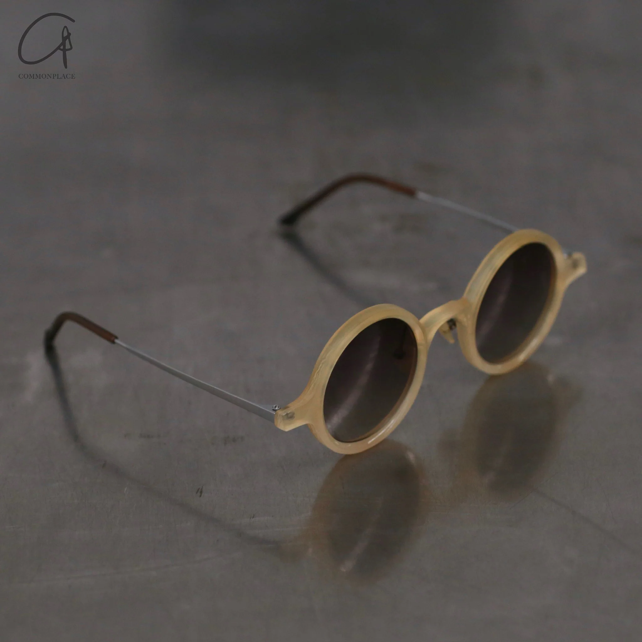 RIGARDS*UMA WANG joint horn wire cutting handmade + β titanium temples RG00UW11 series RG-RG00UW11-HPQH amber frame light gray lens - Image 3