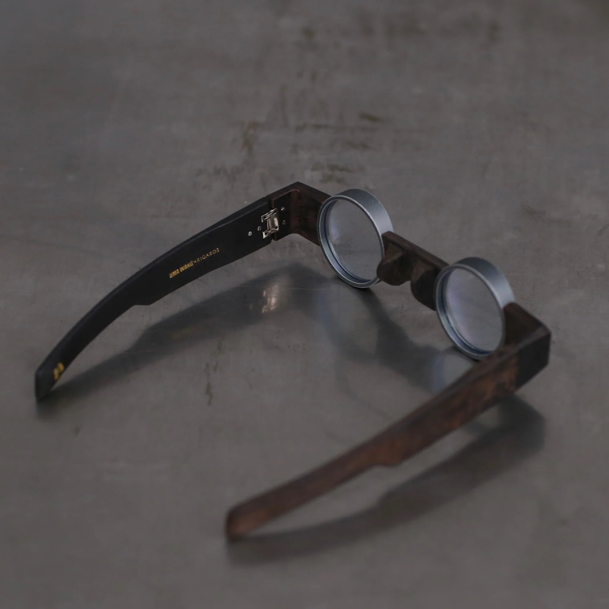 Rigards X UMA WANG Joint Work Wood Frame Eyeglasses RG00UW2 Series Collection RG-RG00UW2-HMHKTM Black Wood Ash Frame × Transparent Lens - Image 4
