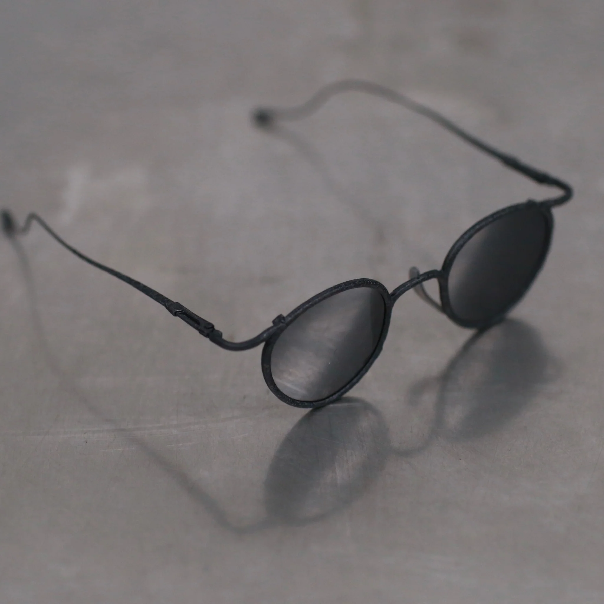 Rigards X ZIGGY CHEN joint RG1939ZC relief frame glasses RG-RG1939ZC-GHSH antique black frame dark gray lenses - Image 3