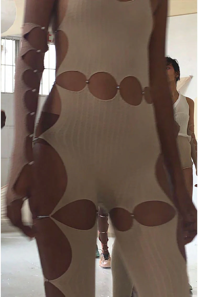 Rui Full body suit  r002-aw20 oatmeal - Image 13