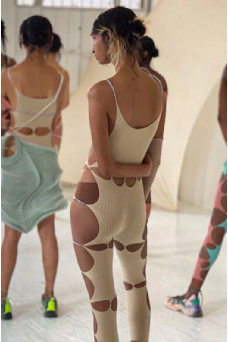 Rui Full body suit  r002-aw20 oatmeal - Image 15