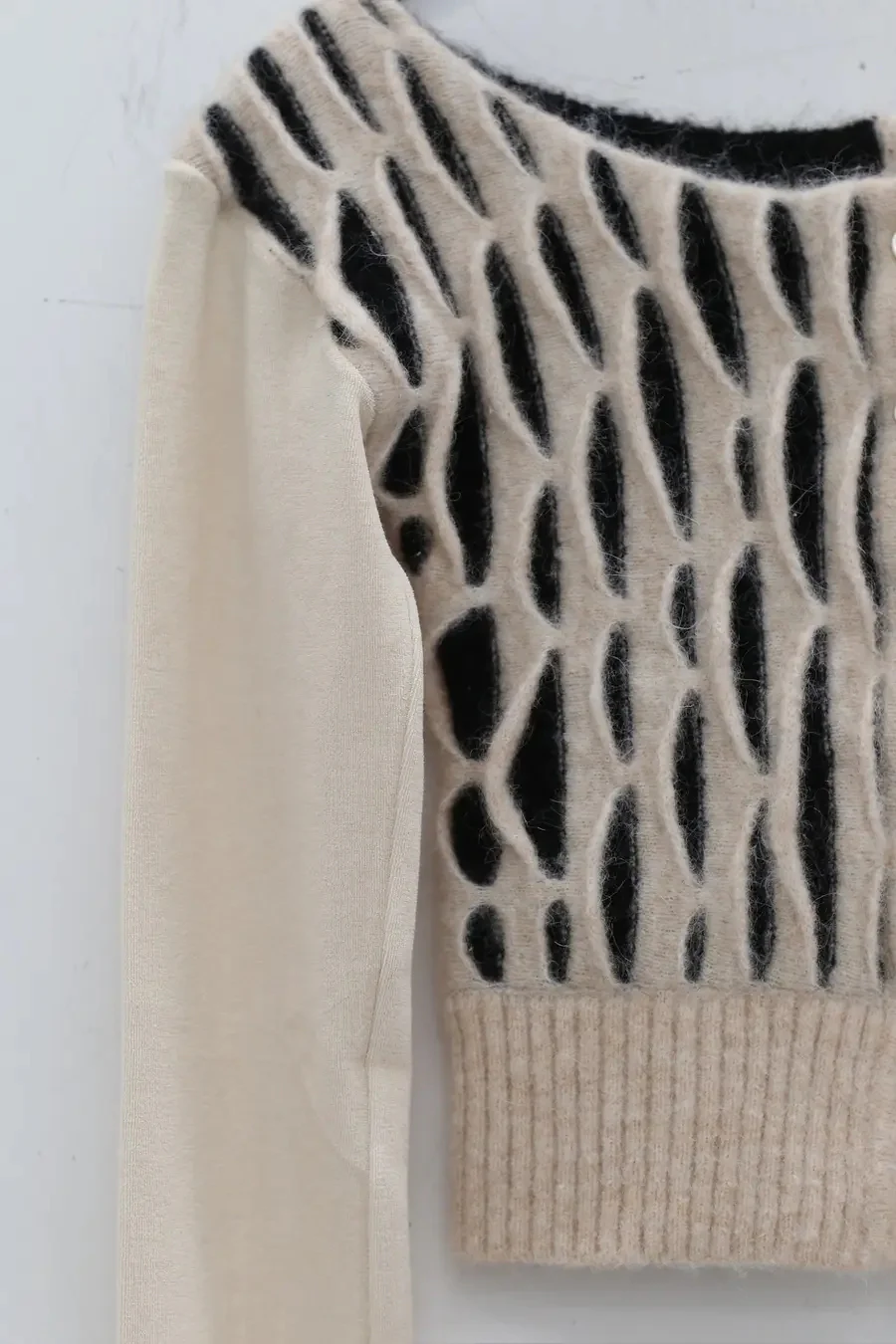 RUI animal print patchwork cardigan RAW23KN12 off-white & black - Image 6