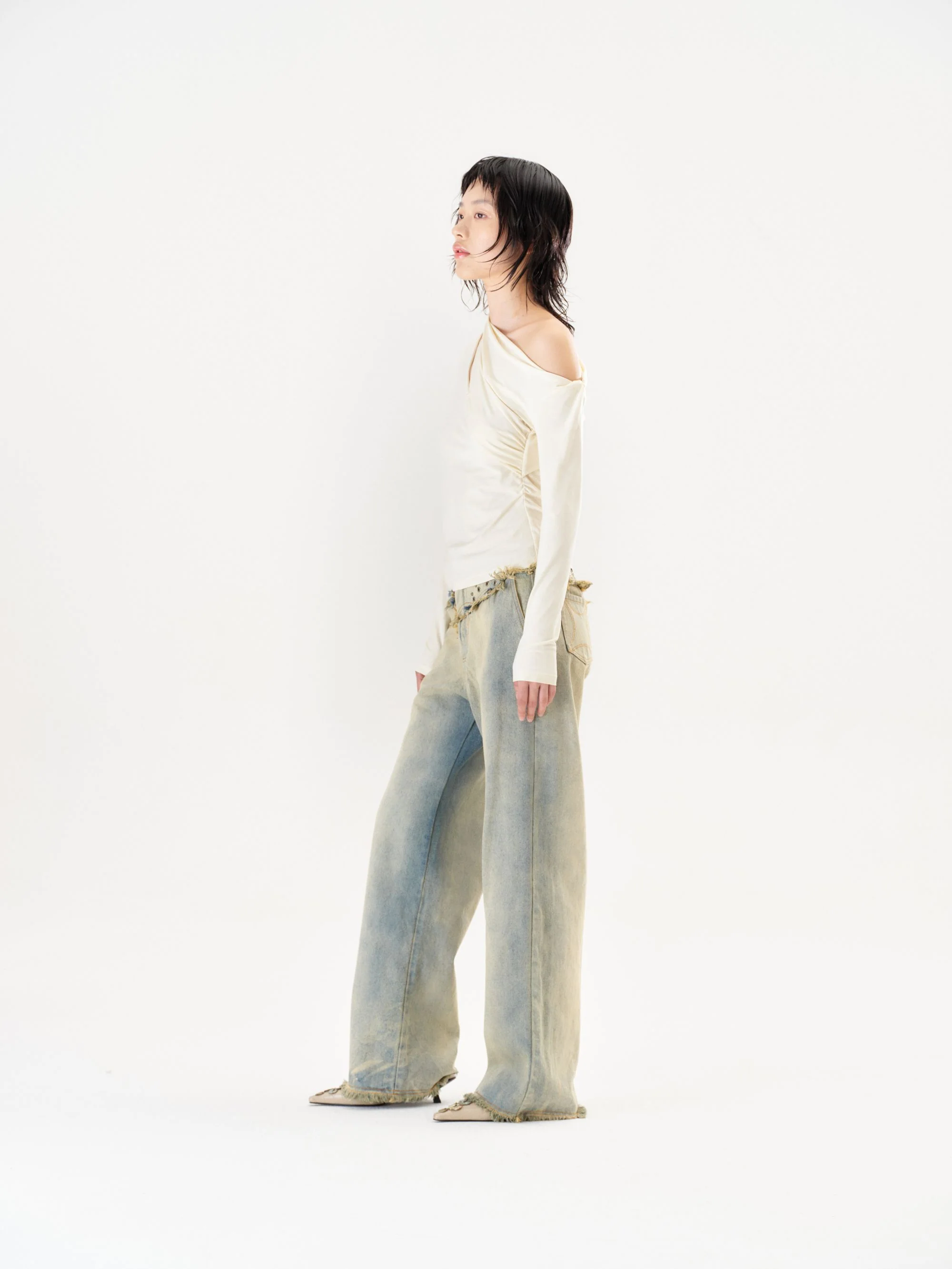 RUI Built 26 Early Spring Jeans with Thin Straps, Rivets, and Curved Blade Design, RUI-S26WV25-Sun-faded Blue (Sun-faded Vintage Blue) - Image 25
