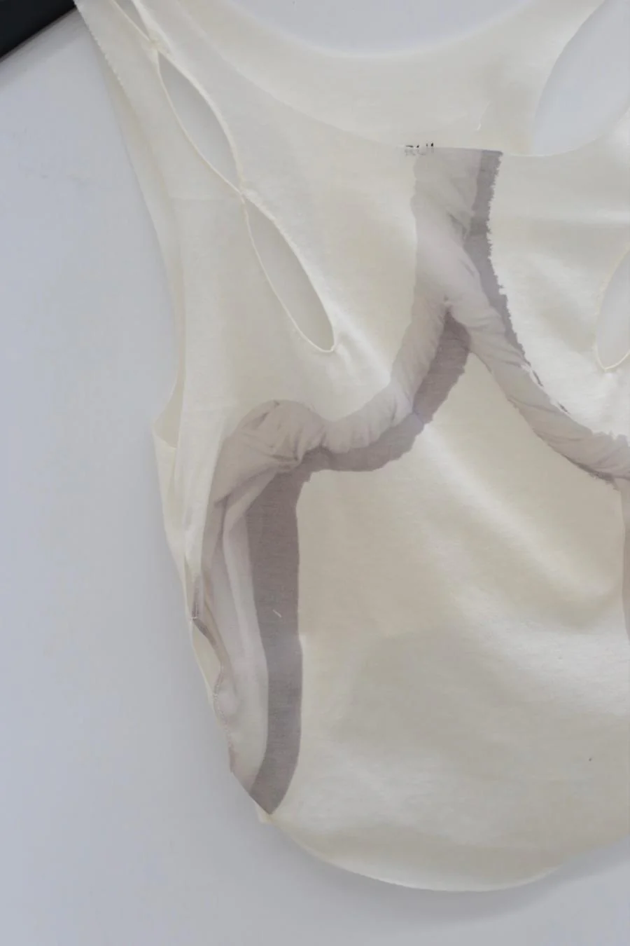 RUI Printed Vest RSS23WV05 Vapor White - Image 11