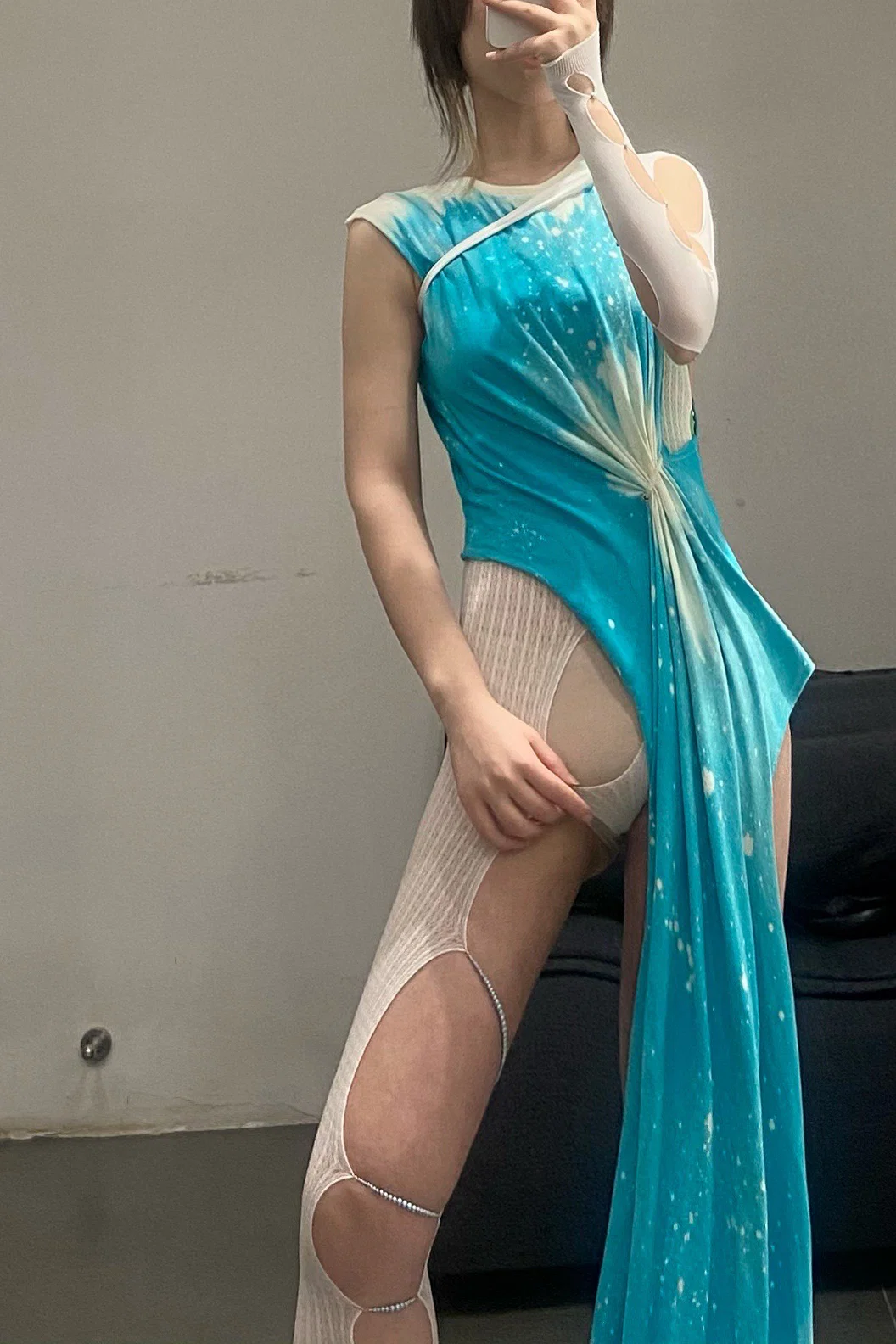 RUI sleeveless pleated top R008 - Image 5