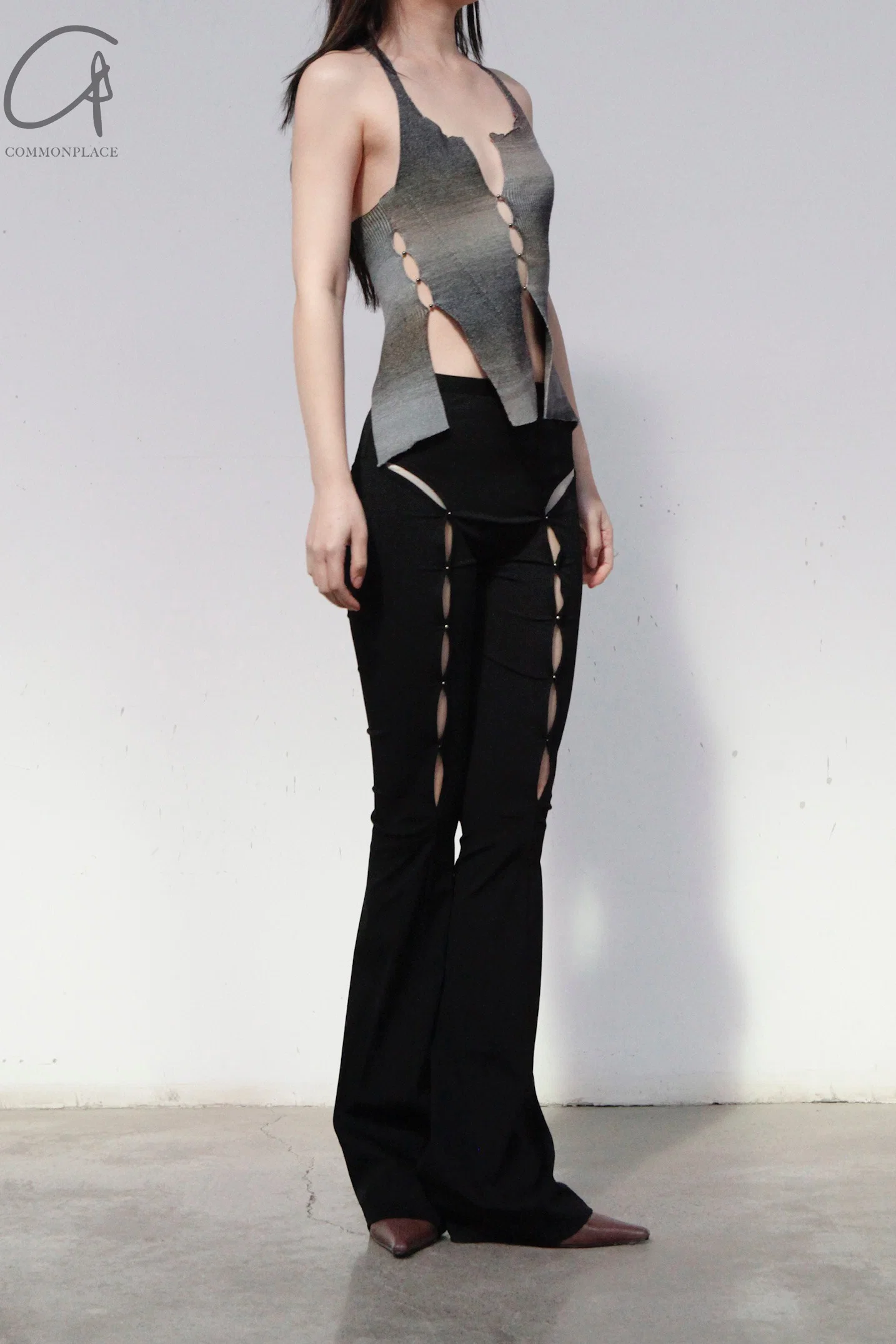 Rui Zhou WV05 series hollow flared stretch casual pants RUI-RUIFW21WV05-HEI Black Onyx - Image 11