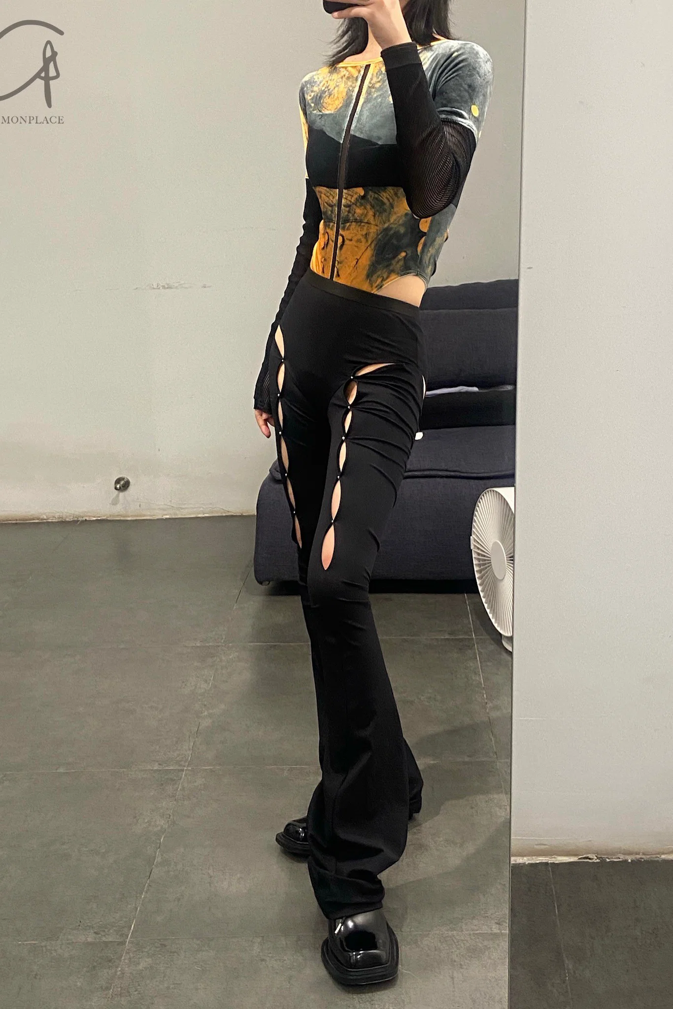 Rui Zhou WV05 series hollow flared stretch casual pants RUI-RUIFW21WV05-HEI Black Onyx - Image 48