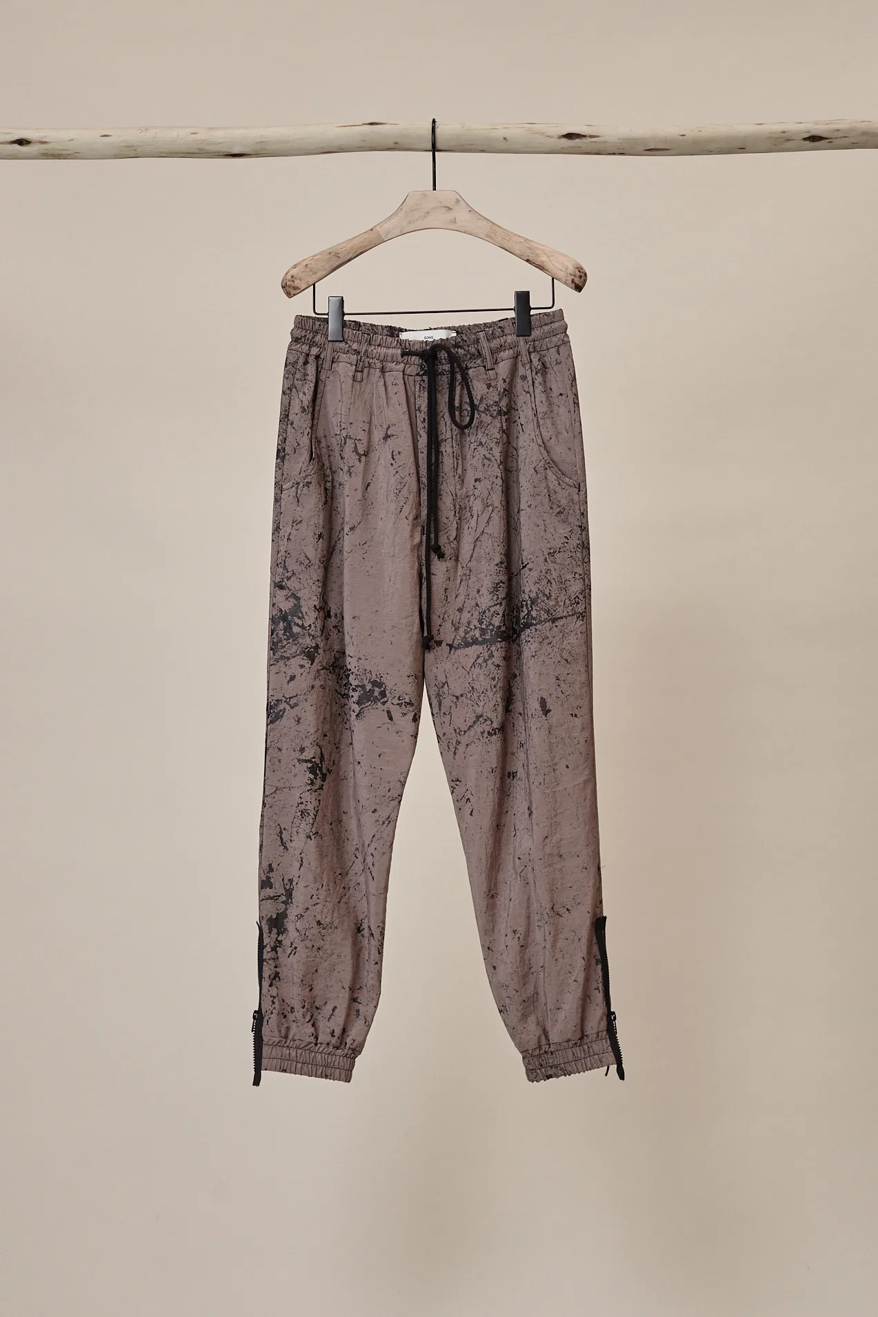 Song for the mute sweatpants 211_MPTO74_LYOCPPL - Image 10