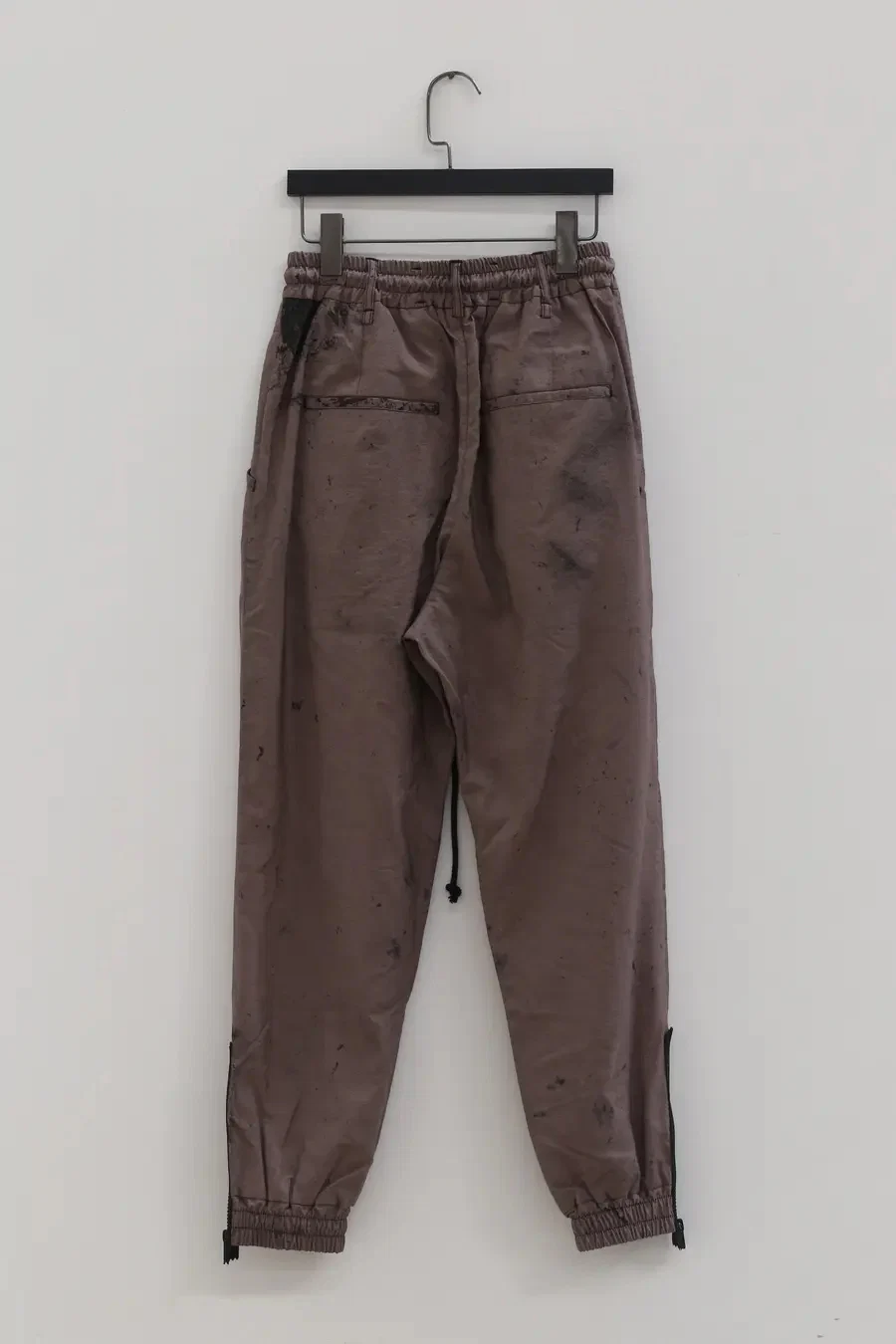 Song for the mute sweatpants 211_MPTO74_LYOCPPL - Image 13