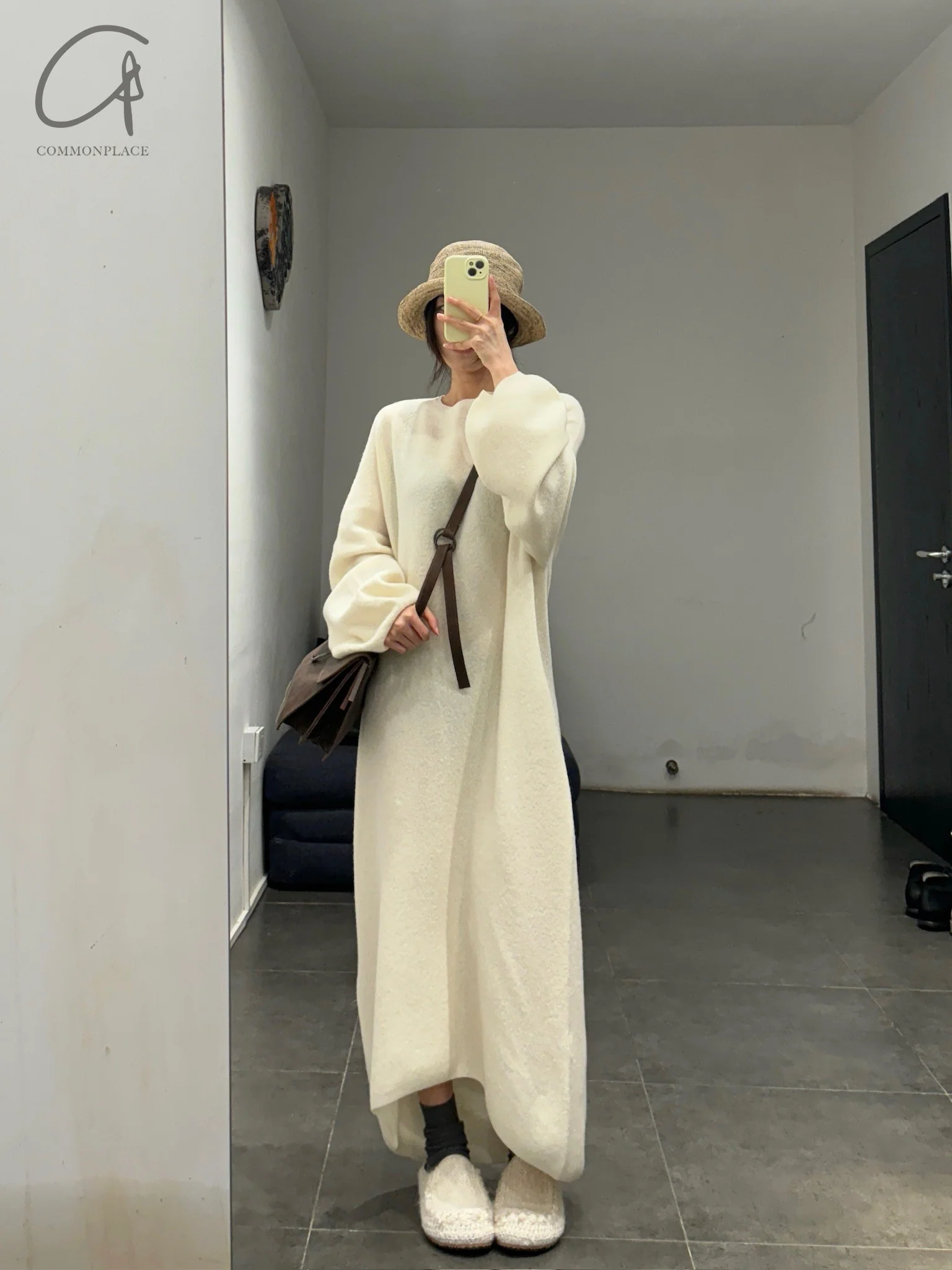 SWAYING 24 Autumn and Winter Seamless Strong Shrink Long Sleeve Dress SW-SW24AW2L12-BAI White - Image 9