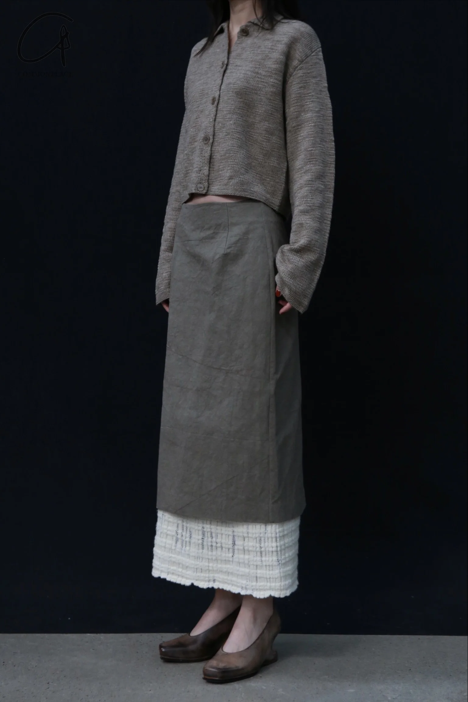 SWAYING 24 Autumn and Winter Wool Splicing Straight Skirt SW-SW24AW3B23-HUILV Gray Green - Image 6