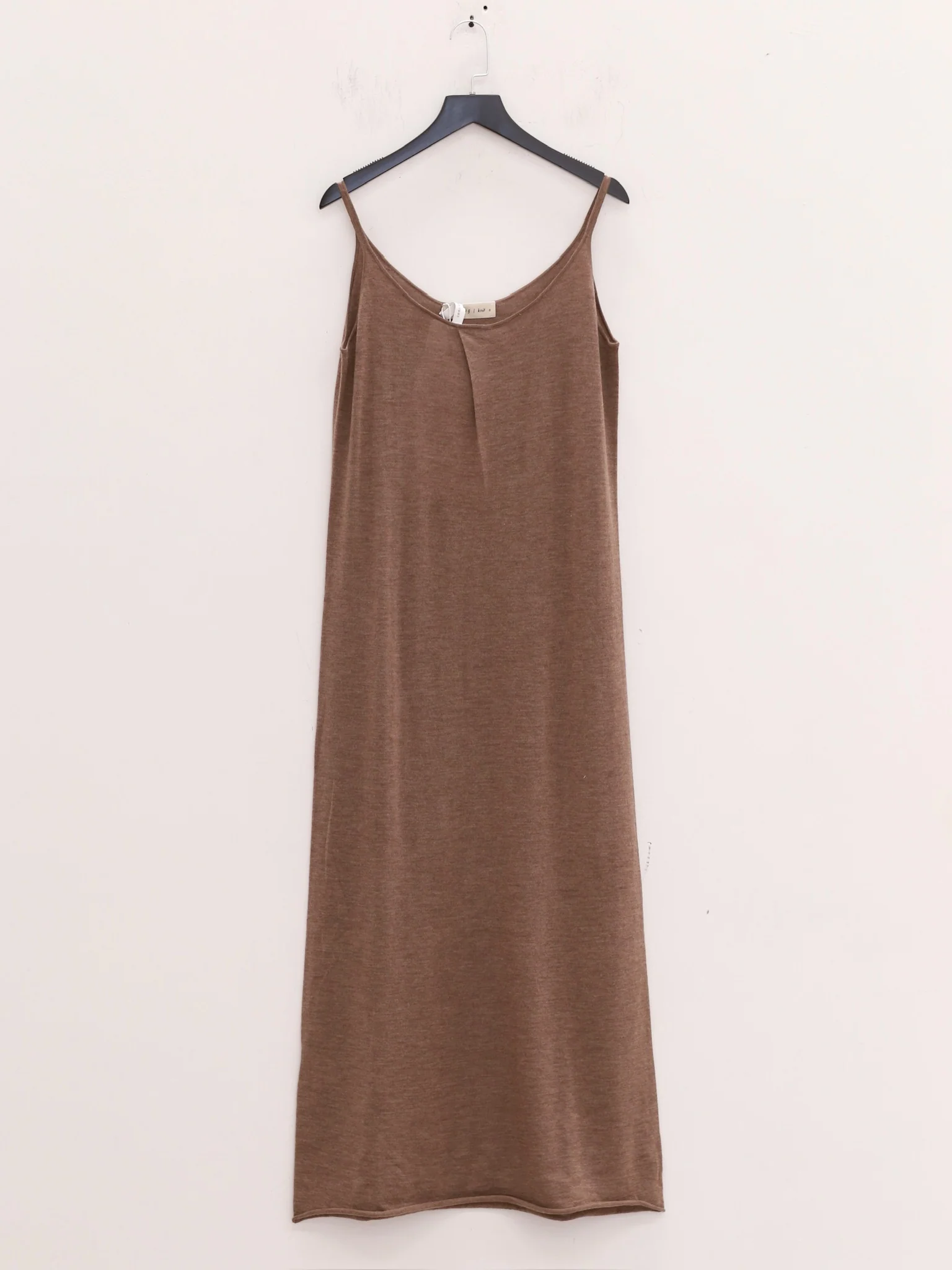 SWAYING 25 Early Autumn Outline Cashmere Suspender Skirt SW-SW25PF2L06C2-KQ Khaki - Image 3