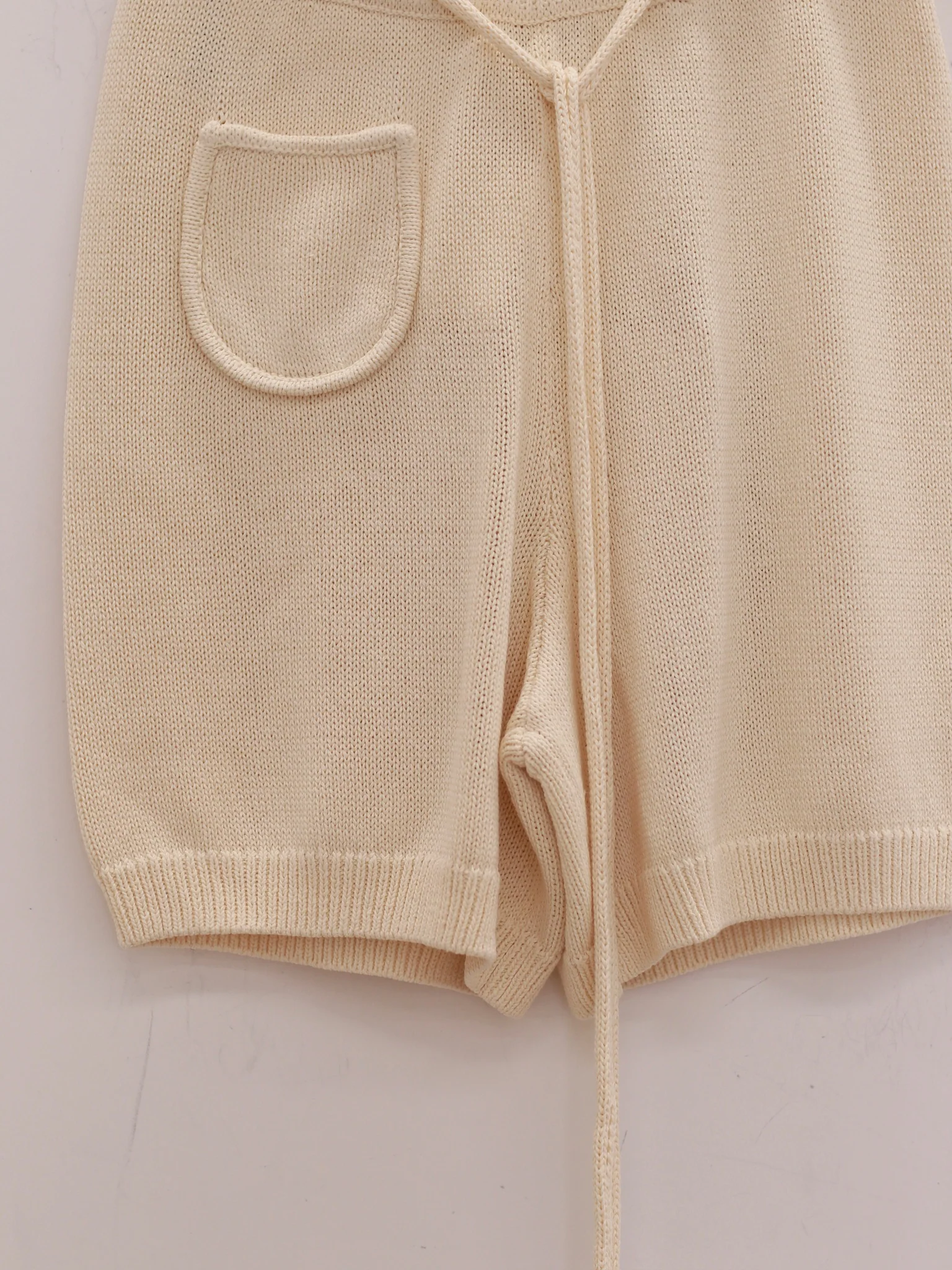 SWAYING 25 Early Autumn Pocket Straight Short Casual Pants SW-SW25PF3B09C1-MB Off-white SW25PF3B09 - Image 3
