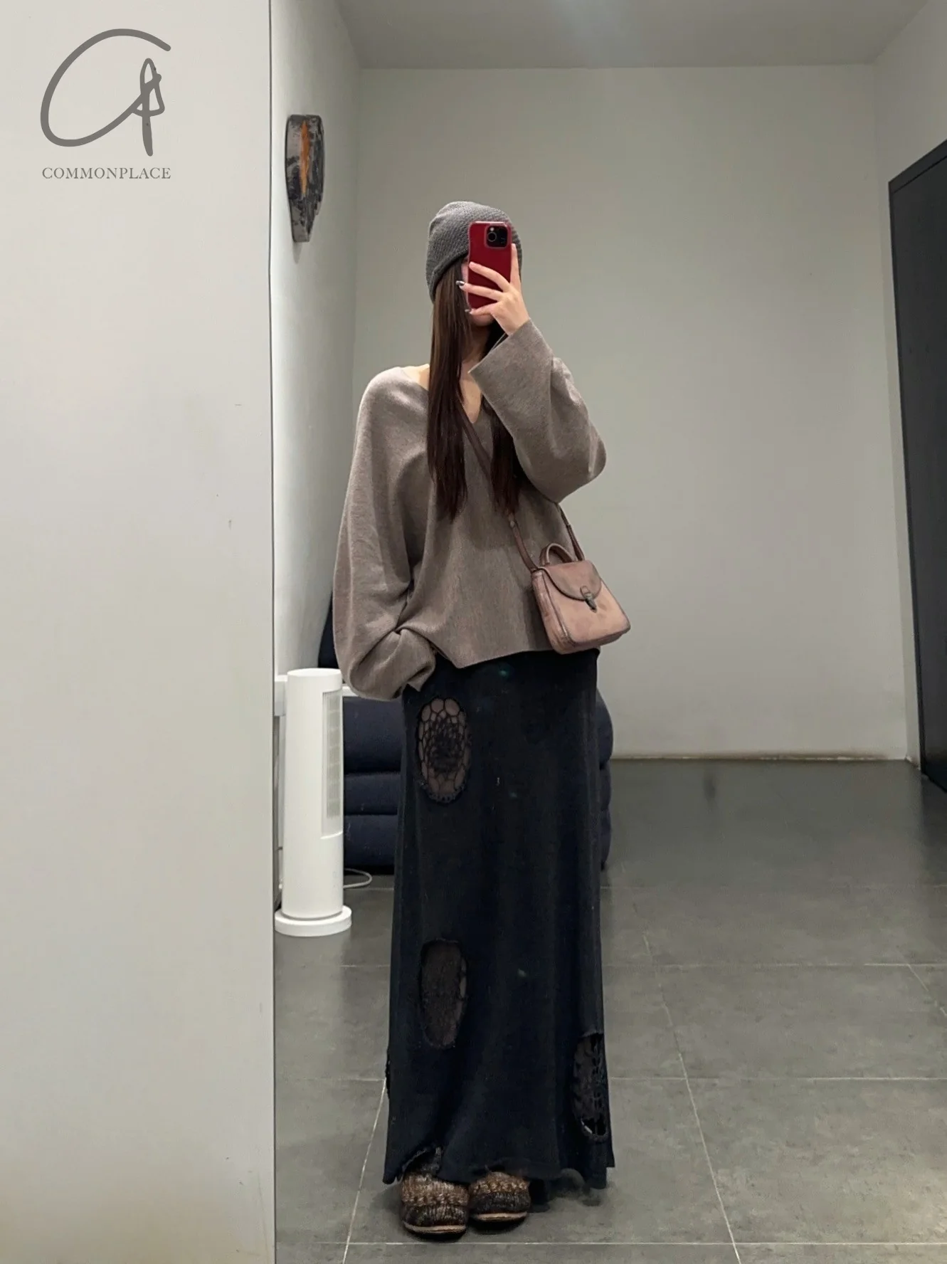 SWAYING 25 Early Spring Crochet Detail Skirt SW-SW25PS3B03-HEIHUI Gray and Black SW25PS3B03 - Image 13