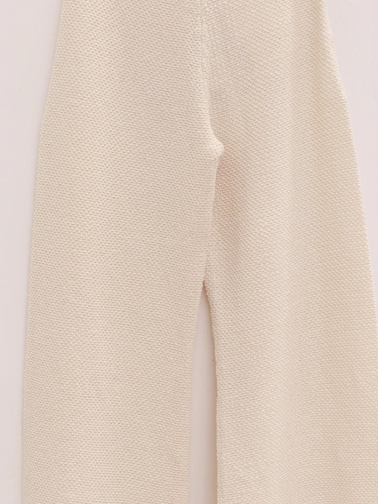 SWAYING 25 Spring/Summer Knit Straight Pants SW-SW25SS3B16C1-BAI White - Image 3