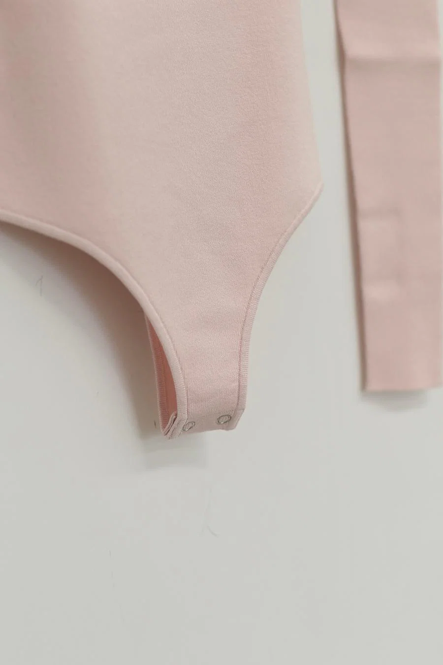 SWAYING/KNIT Bow Jumpsuit SW22SST70 Light Pink/White - Image 11