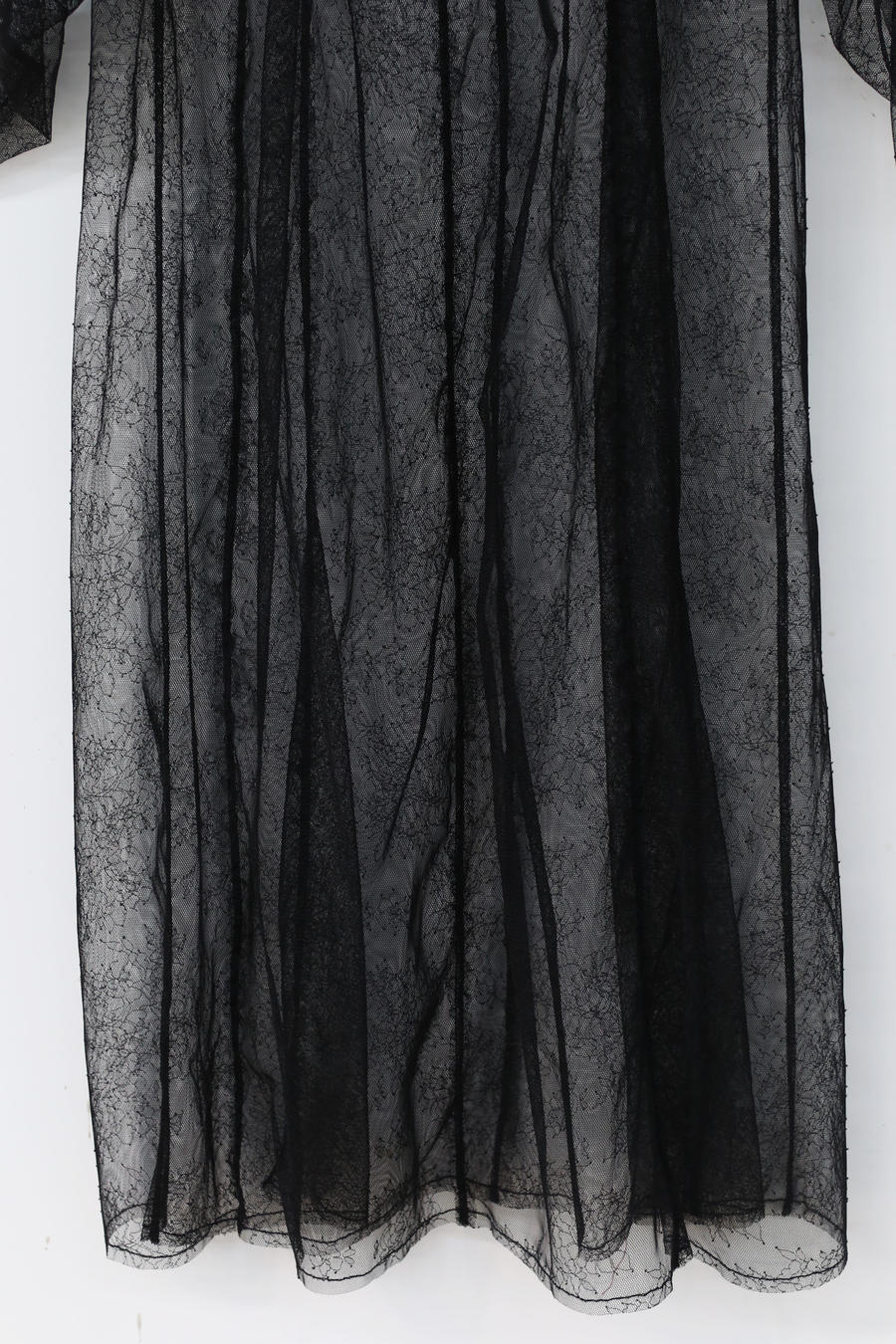 Un Morceau Lace Cuff Ruched Dress UM212LS07-1 Black PUM9 - Image 6
