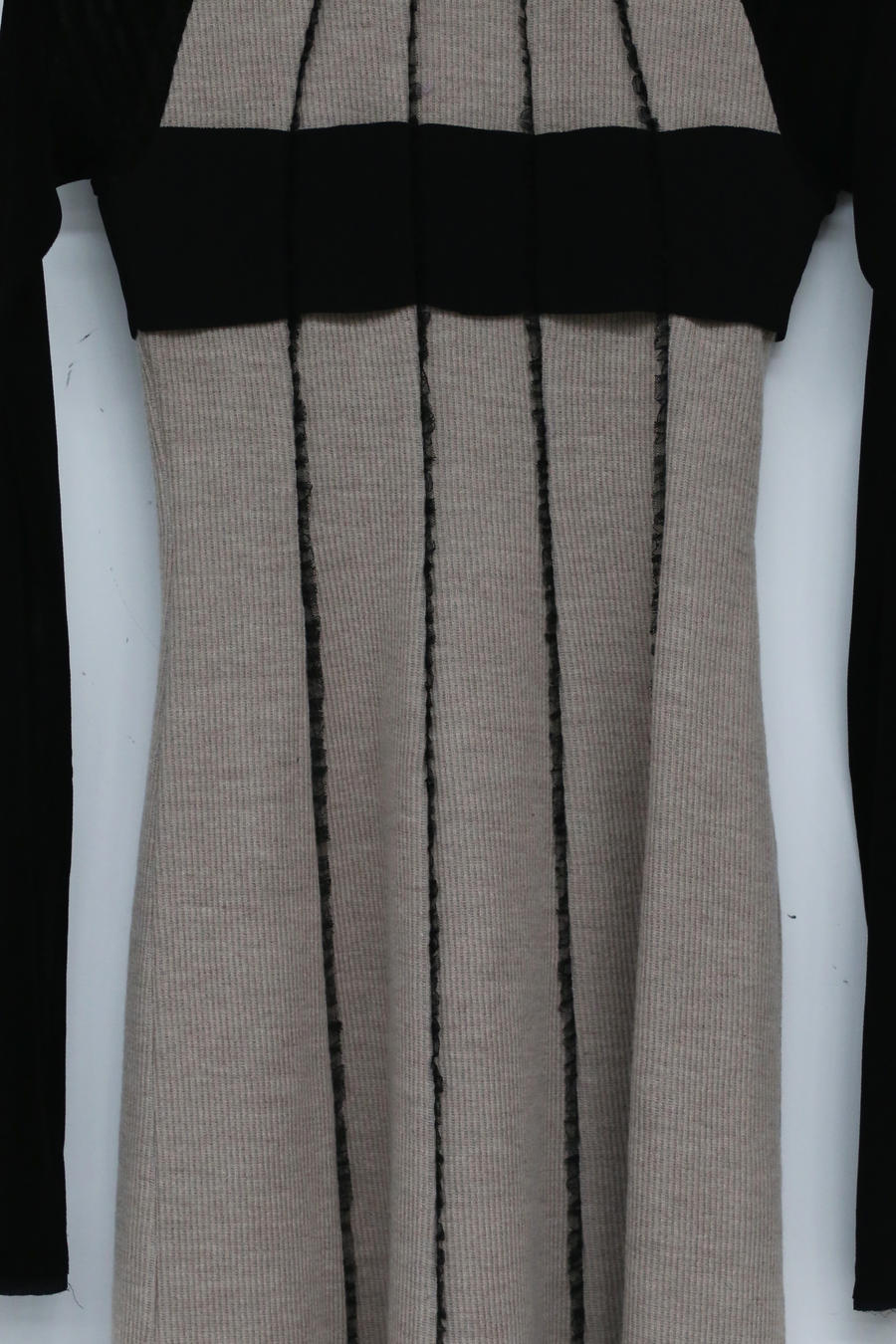 Un Morceau Raglan High Neck and Chest Stitching Dress UM212LS11 Nude Pink/Black PUM12 - Image 12
